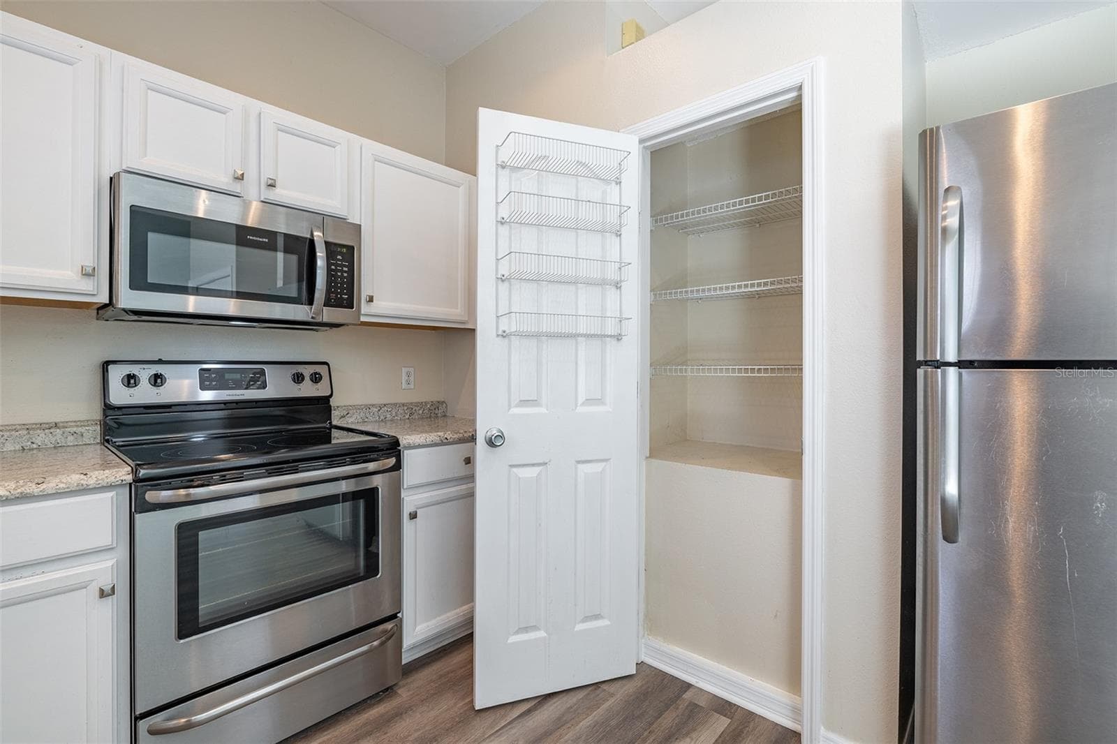 Townhouse at 4310 FINCASTLE CT, TAMPA, photo 20 of 49