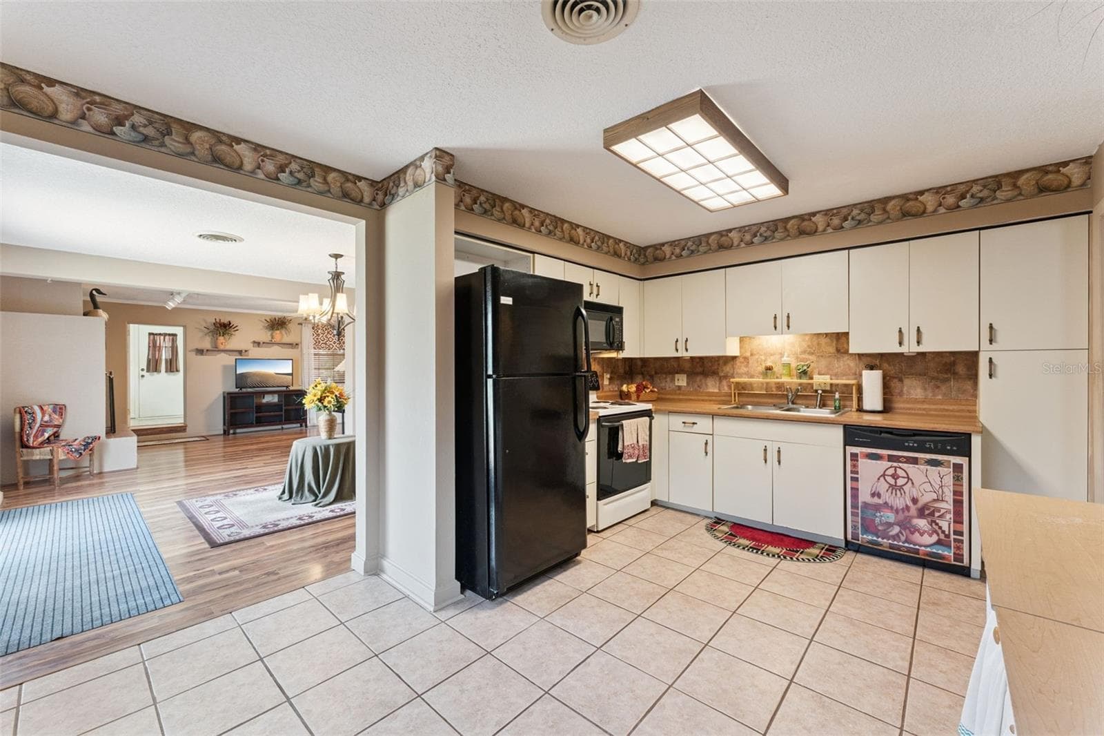 Single Family Residence at 17561 COUNTY ROAD 455, MONTVERDE, photo 12 of 44