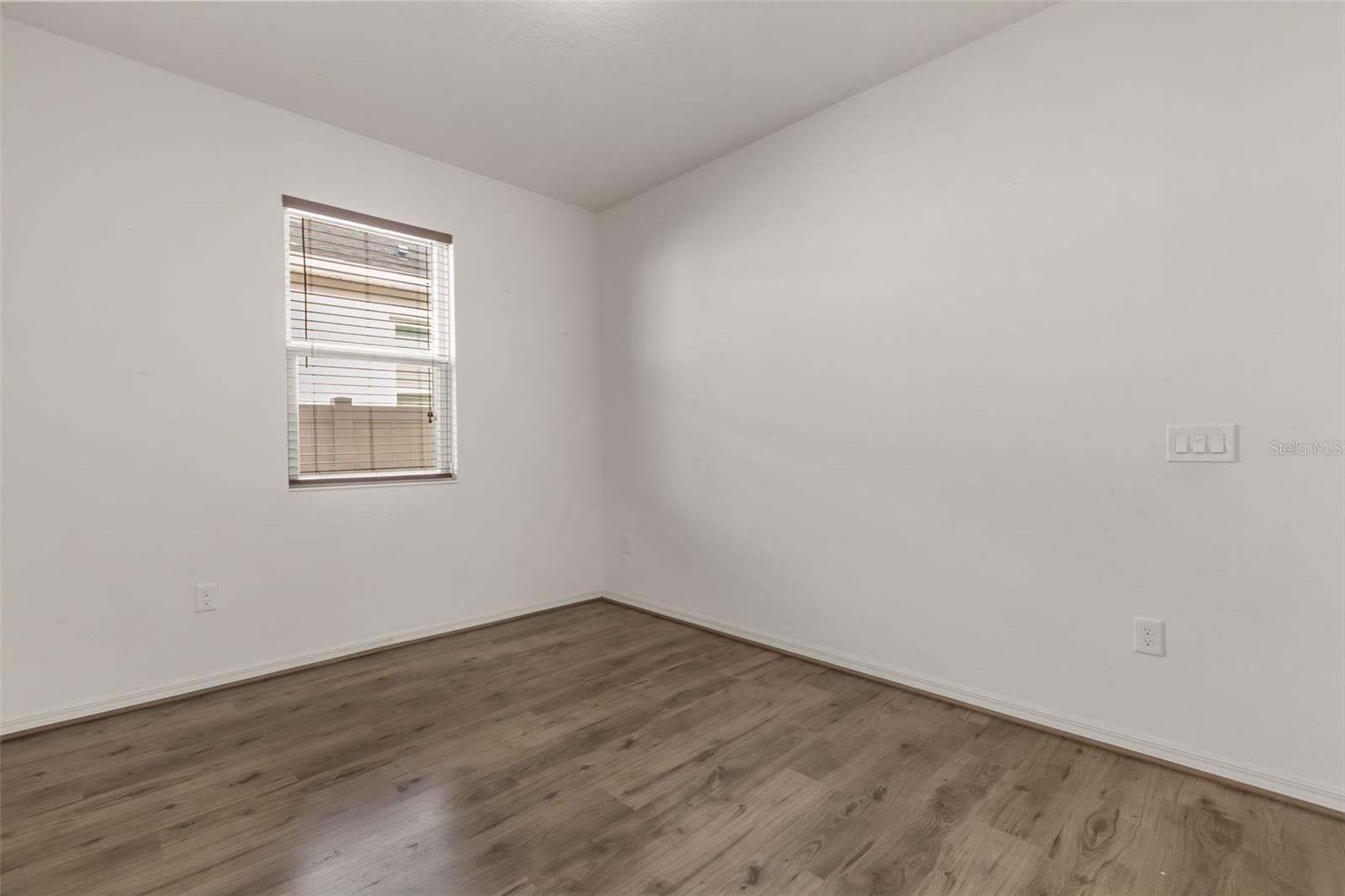 Office - 12025 SUMTER DR, ORLANDO