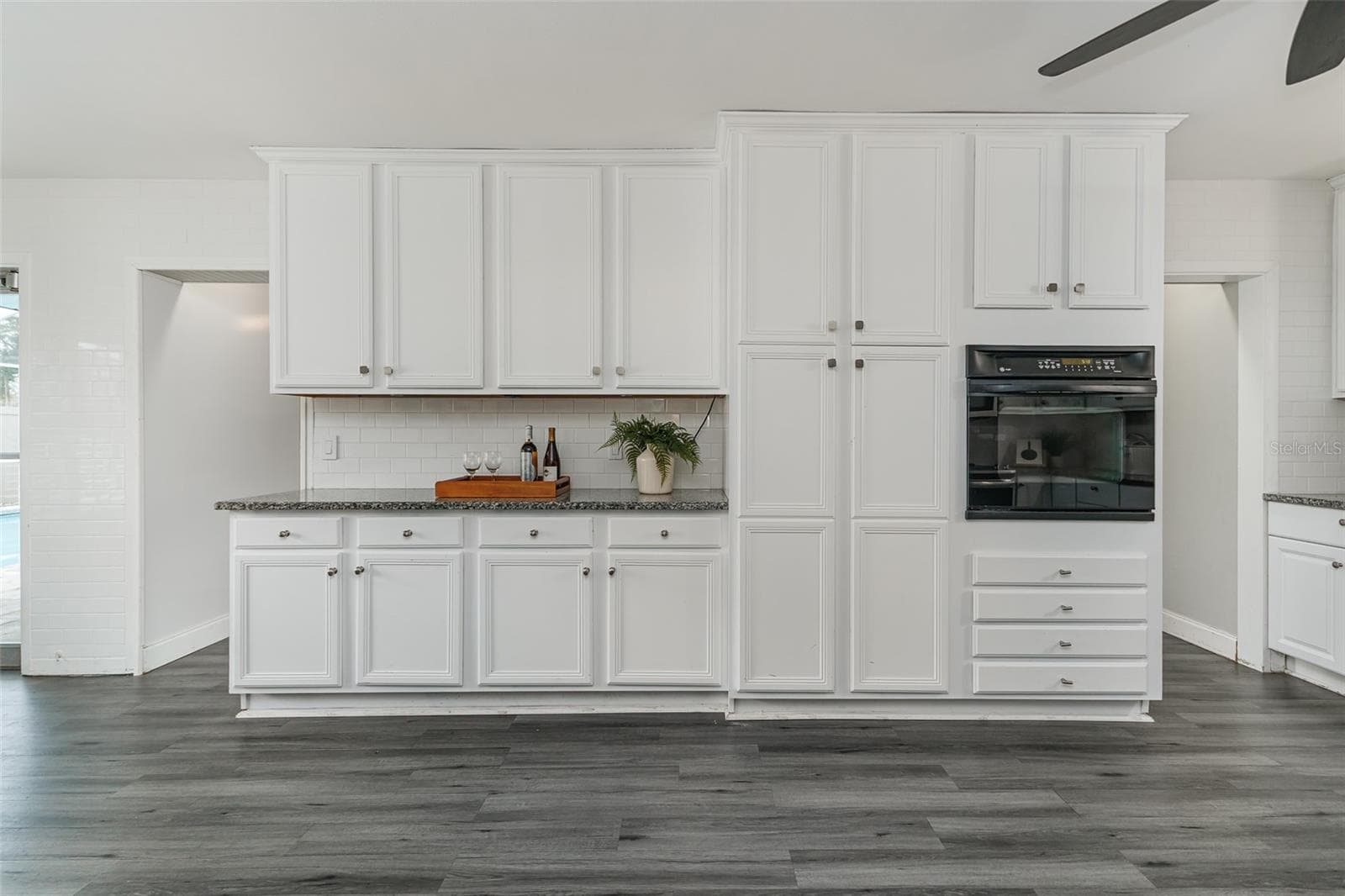 Single Family Residence at 2925 E LAKE HARTRIDGE DR, WINTER HAVEN, photo 15 of 57
