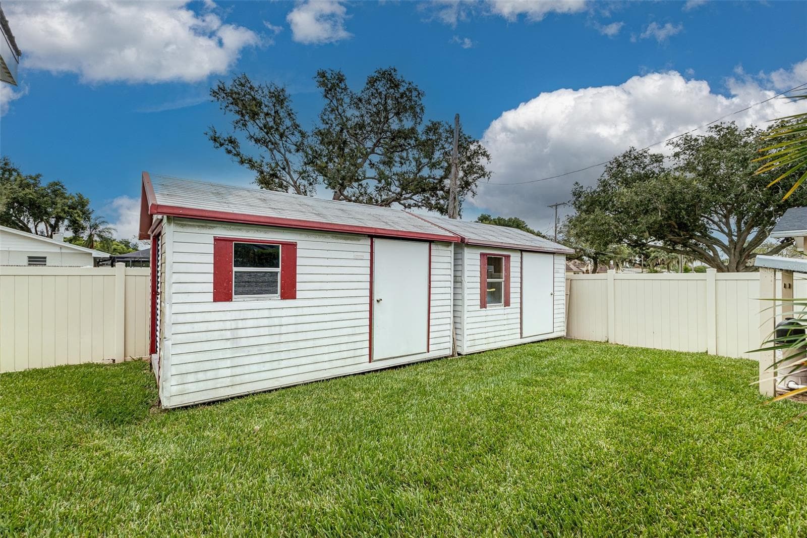Single Family Residence at 2925 E LAKE HARTRIDGE DR, WINTER HAVEN, photo 52 of 57