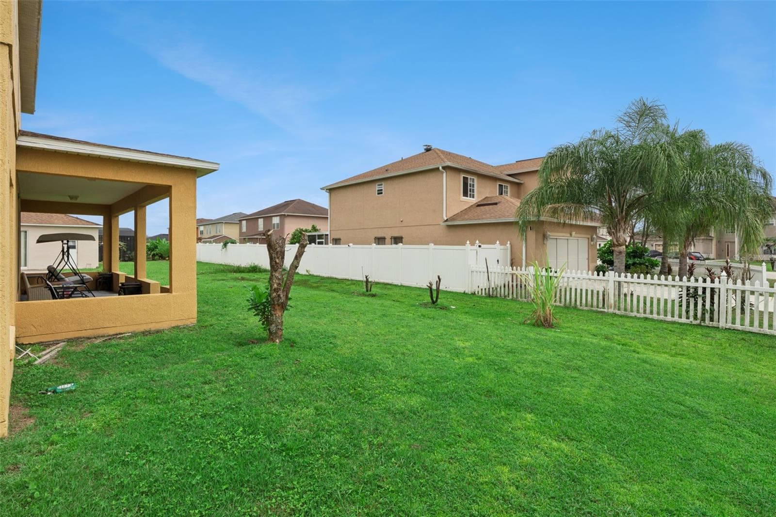 Single Family Residence at 331 ASHBURTON WAY, KISSIMMEE, photo 32 of 36