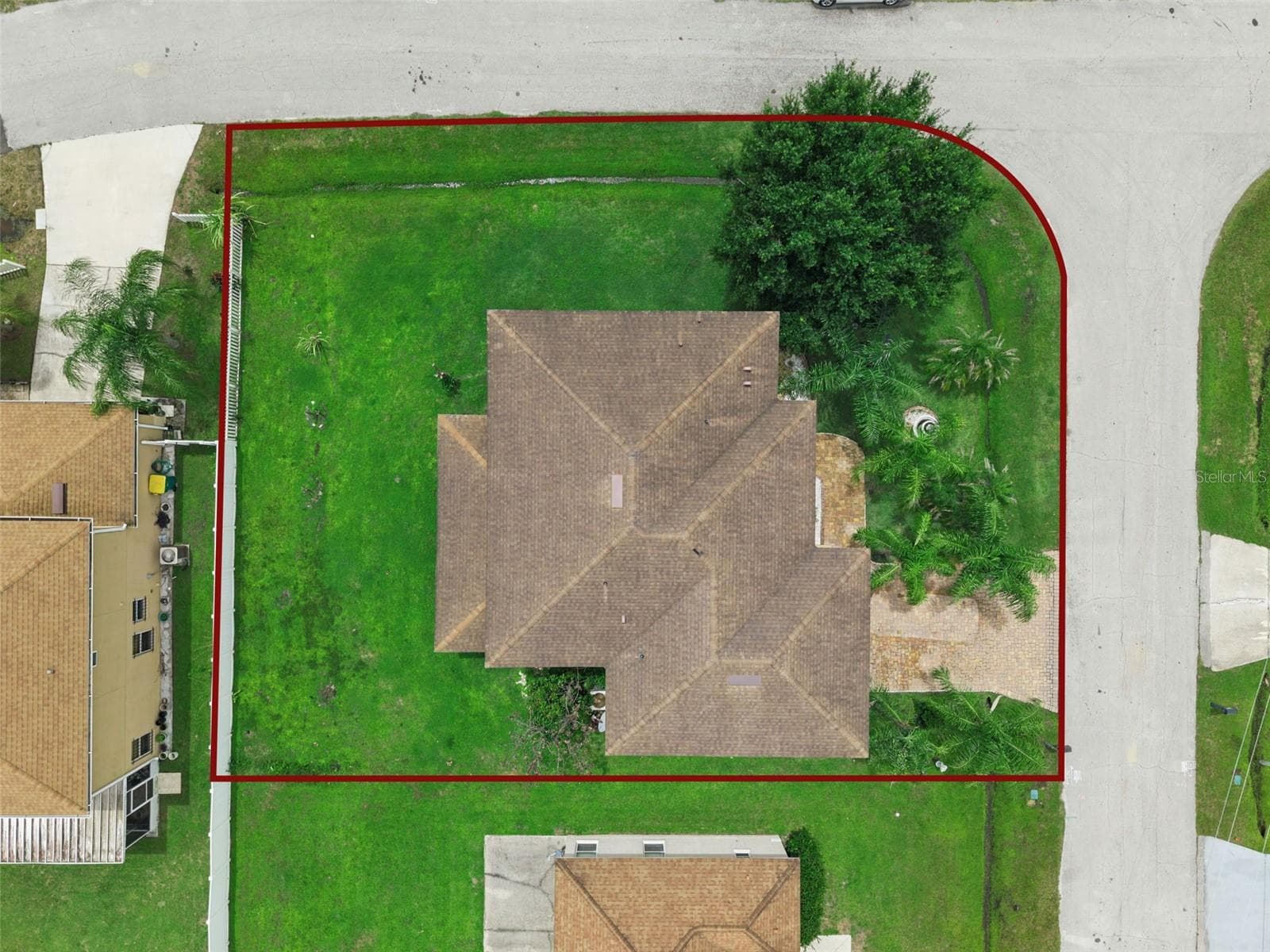 Single Family Residence at 331 ASHBURTON WAY, KISSIMMEE, photo 34 of 36