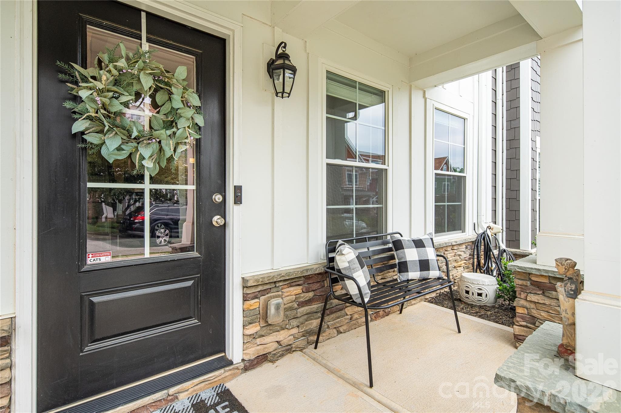 Townhouse at 30 Walnut Springs Drive, Asheville, photo 4 of 26