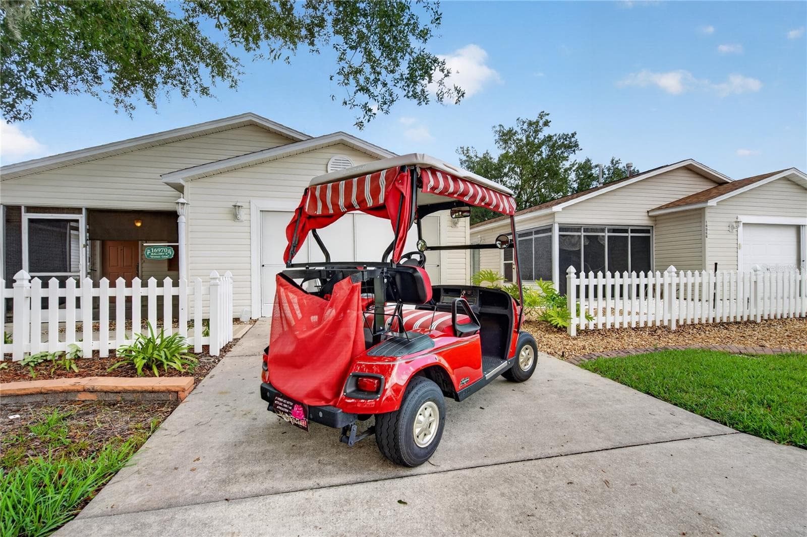Gold Cart Included - 16970 SE 94TH SUNNYBROOK CIR, THE VILLAGES