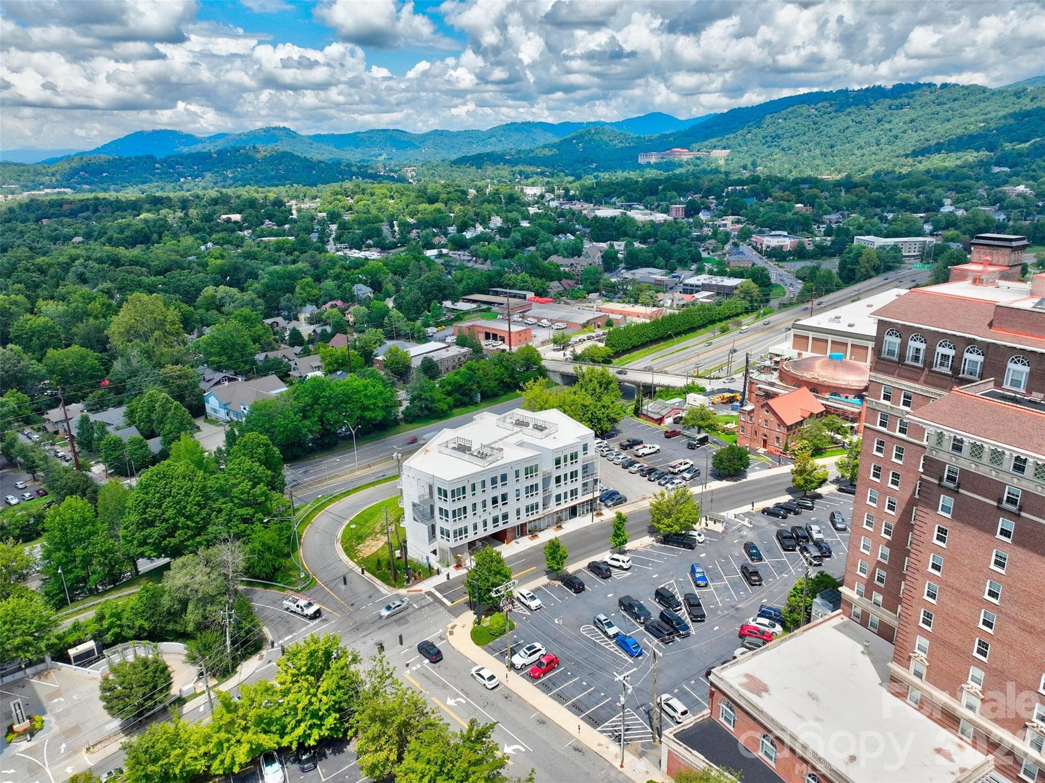 Condominium at Asheville, photo 26 of 36