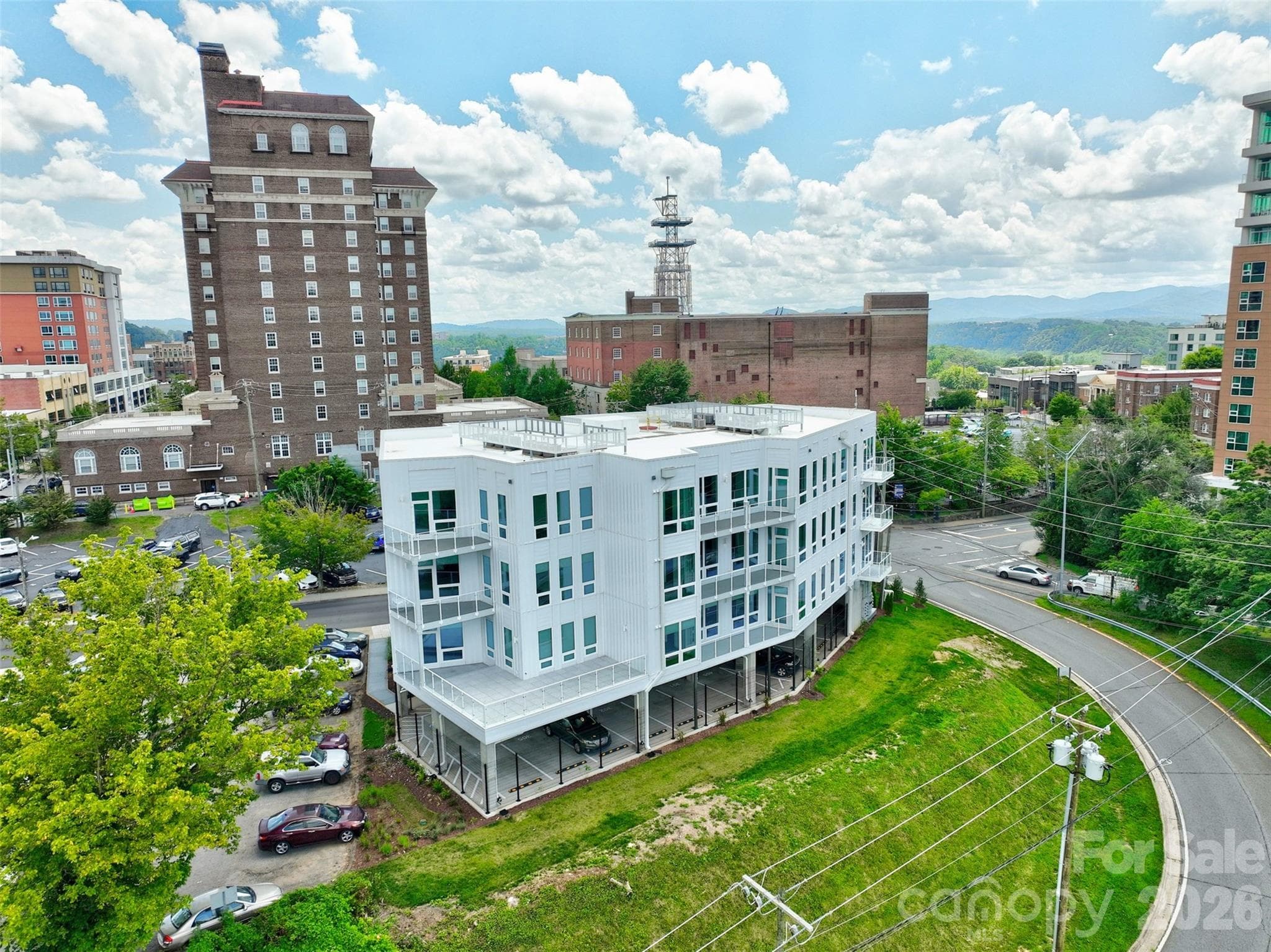 Condominium at Asheville, photo 24 of 36