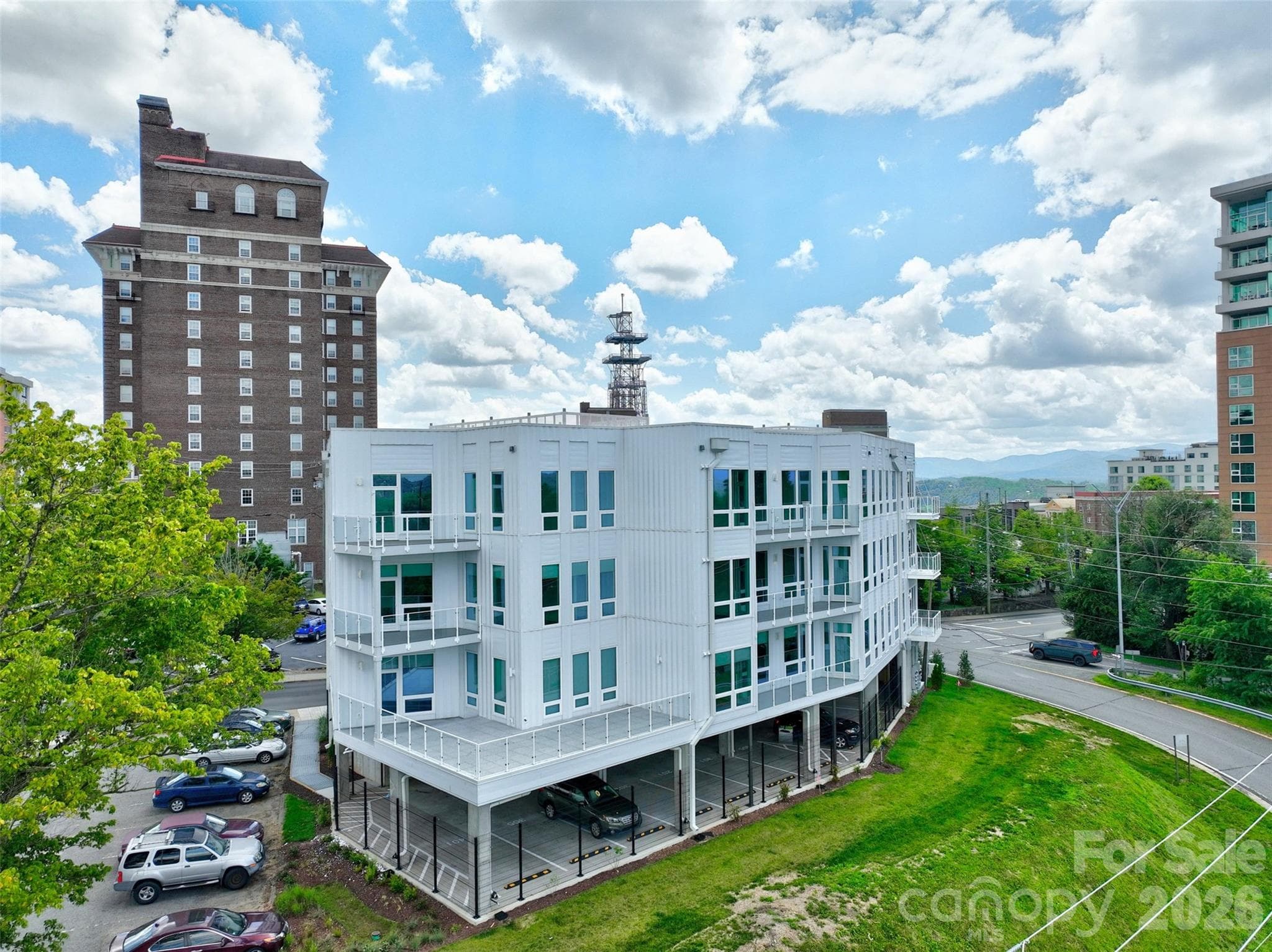 Condominium at Asheville, photo 22 of 36