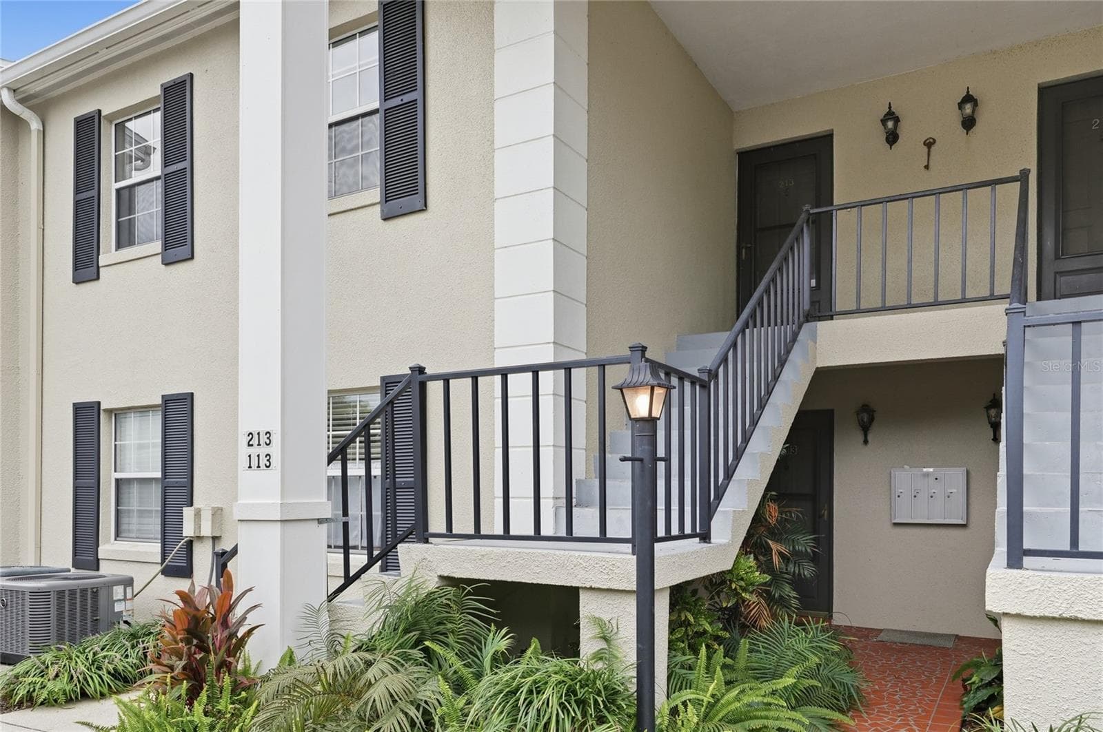 Condominium at 689 LAKE HOWARD DR NW #213, WINTER HAVEN, photo 4 of 66