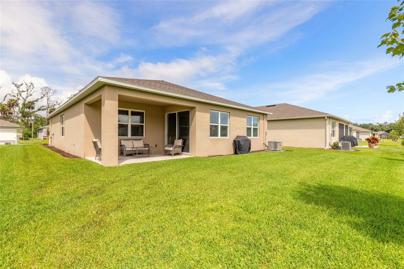 Single Family Residence at 1413 SYLES DR, NEW SMYRNA BEACH, photo 10 of 40