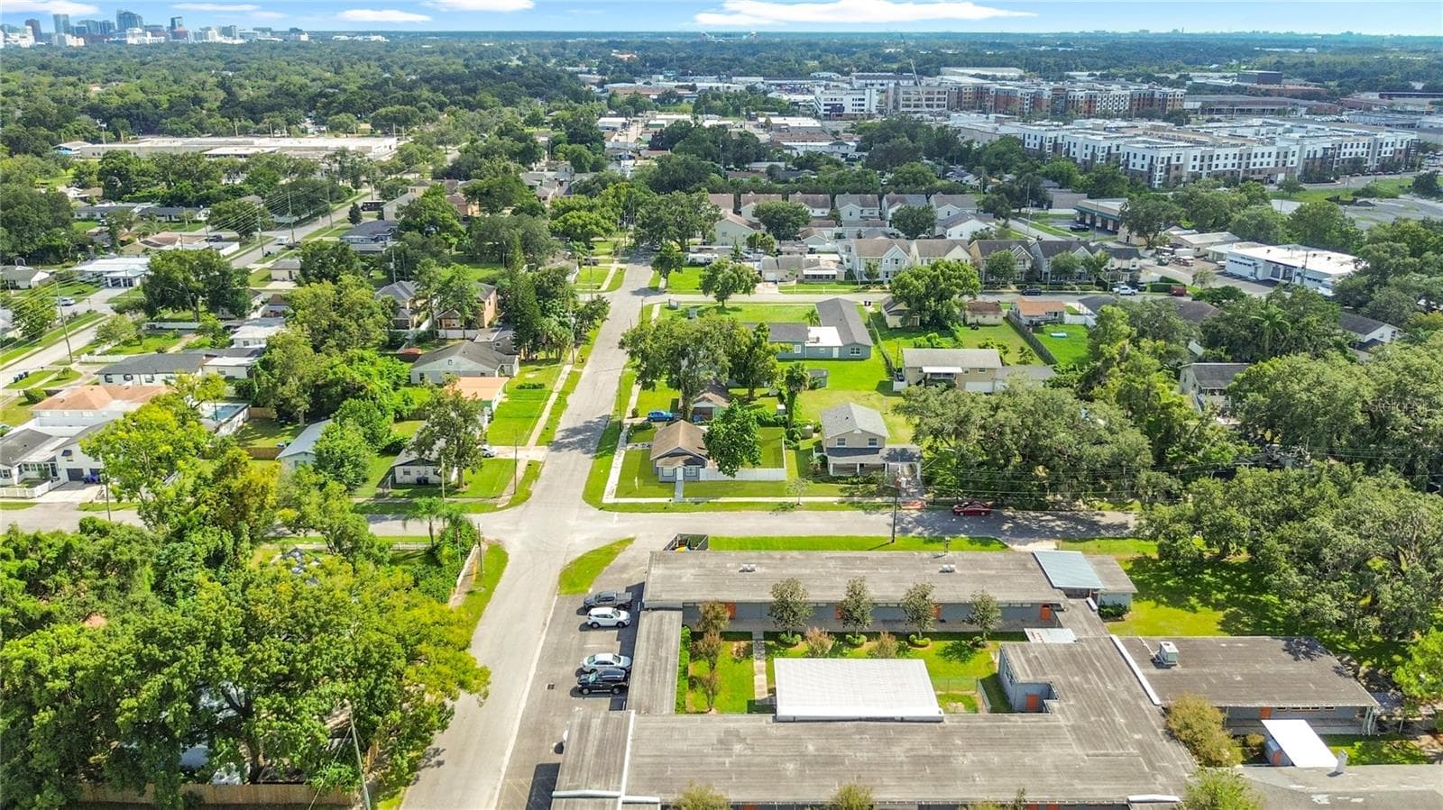 Single Family Residence at 1600 ROOSEVELT AVE, ORLANDO, photo 43 of 53