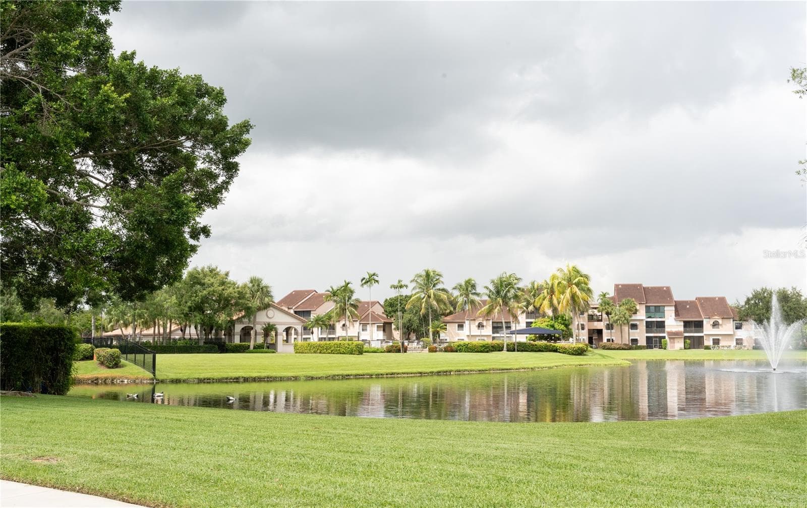 Community grounds - 10740 NW 12TH MNR, PLANTATION