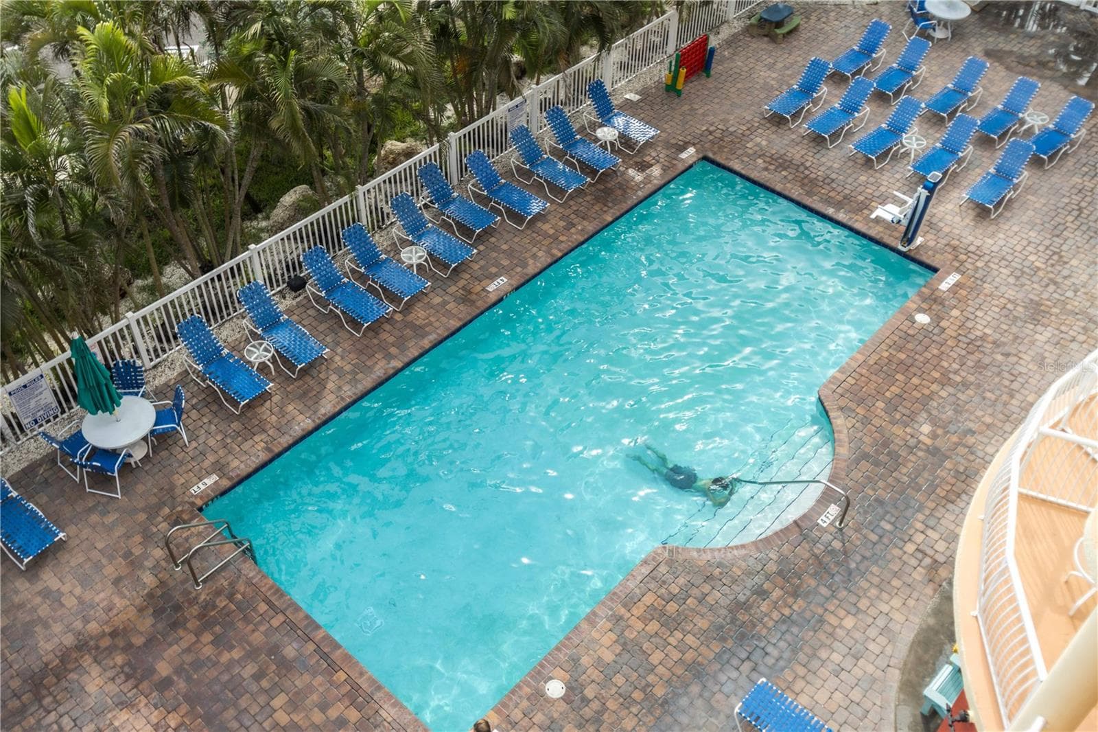 POOL VIEWS TOO! - 11605 GULF BLVD #503, TREASURE ISLAND