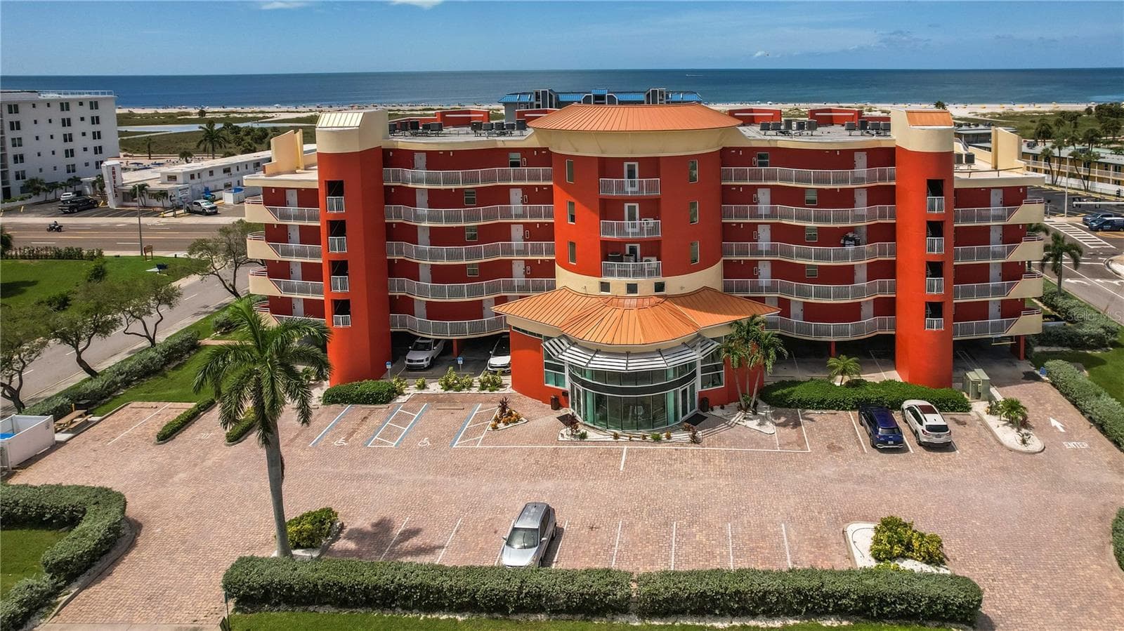 HURRY YOU DESERVE IT, NOW IS THE TIME. - 11605 GULF BLVD #503, TREASURE ISLAND