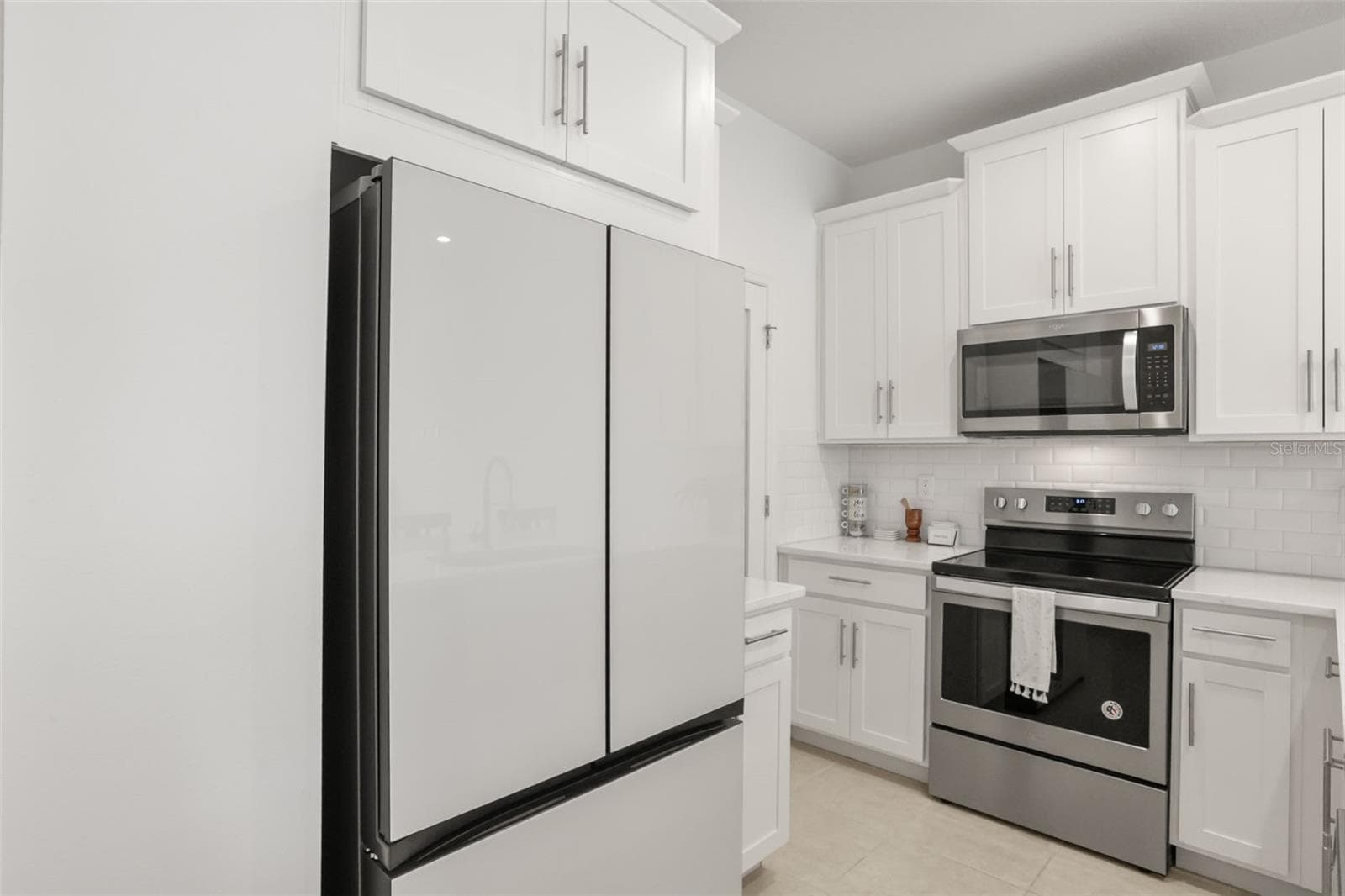 Townhouse at 10245 HIGHLINE CREST ST, ORLANDO, photo 17 of 46