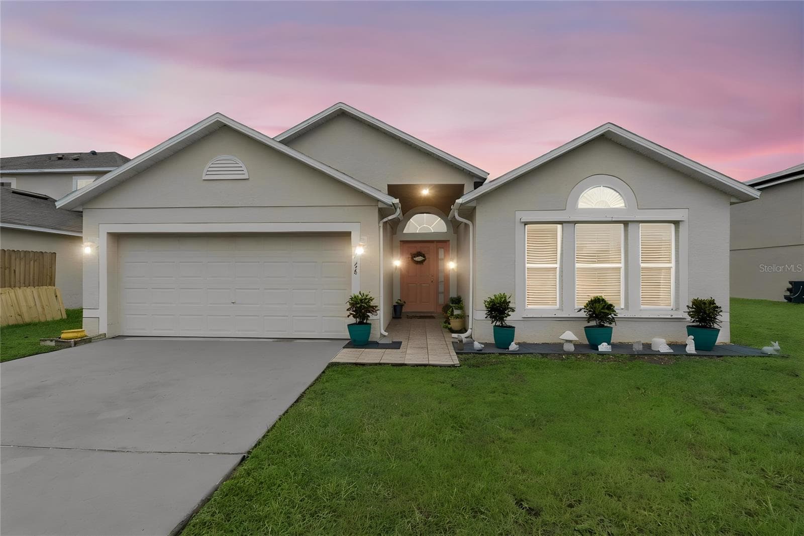 Single Family Residence at 10354 LAXTON ST, ORLANDO, photo 2 of 21