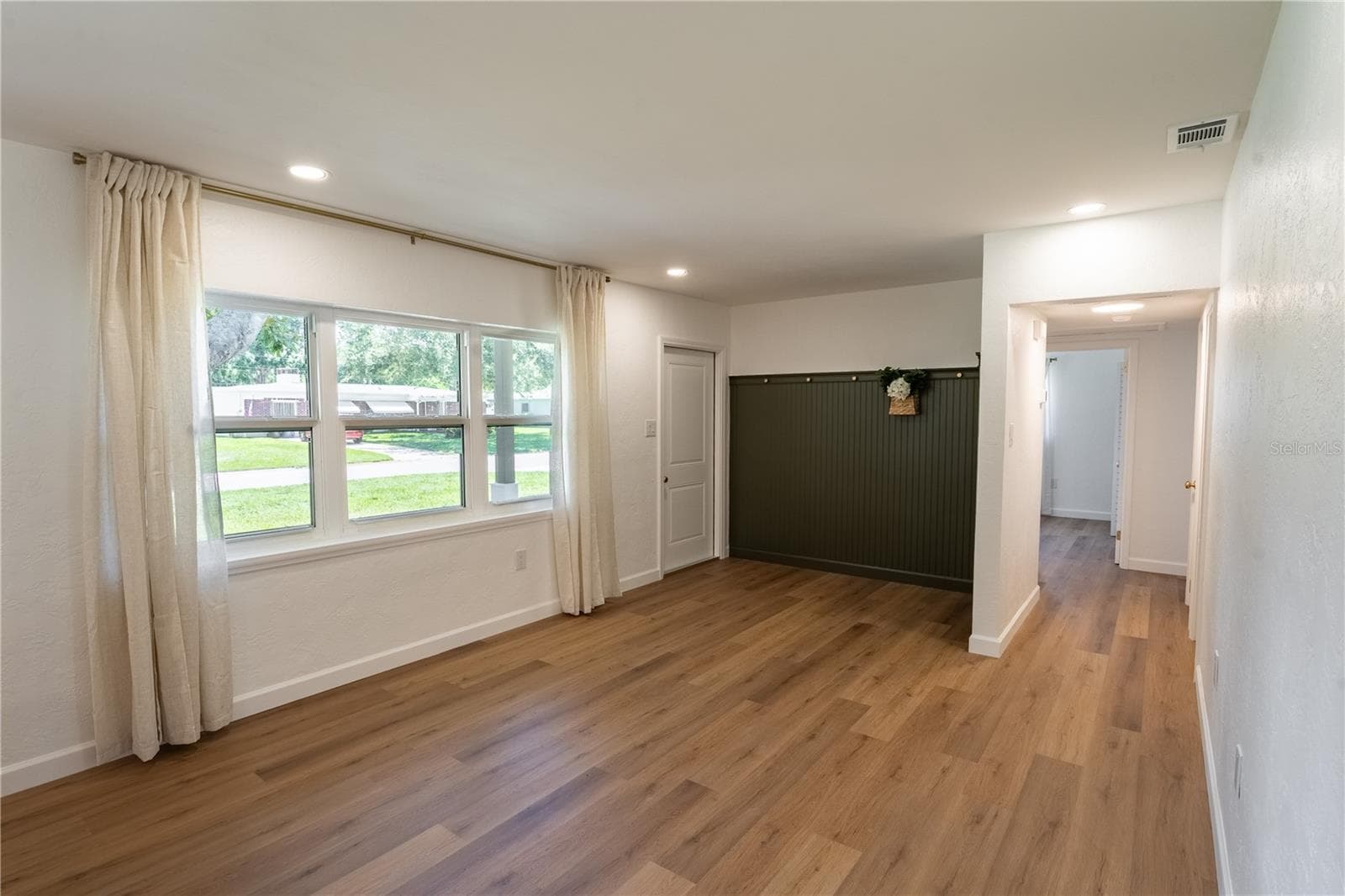 Single Family Residence at 2090 76TH ST N, ST PETERSBURG, photo 9 of 22