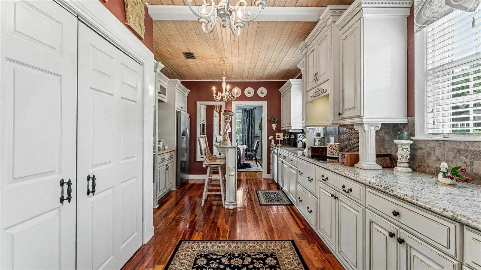 Kitchen - 212 KENWITH RD, LAKELAND