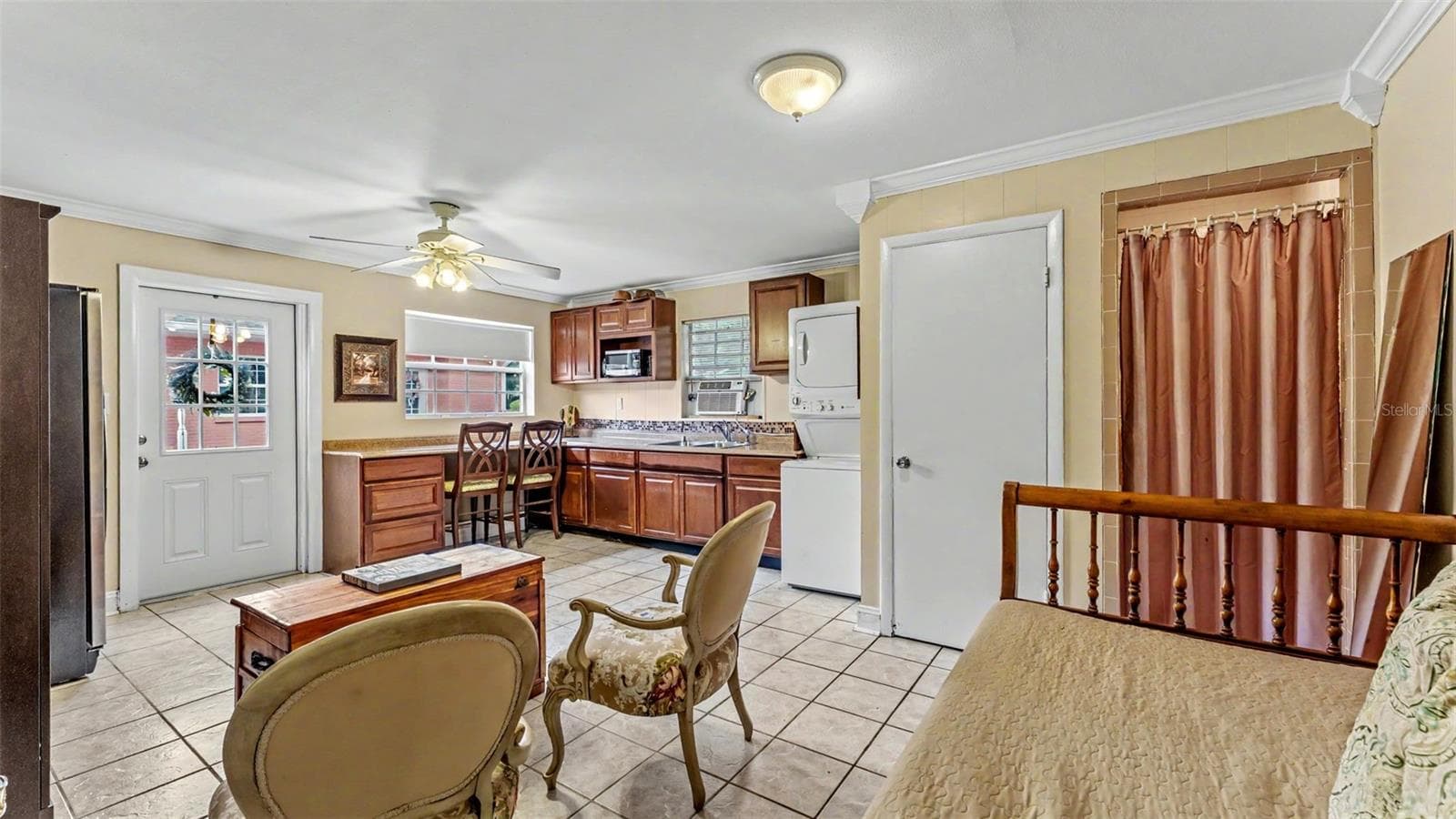 Detached Suite - 212 KENWITH RD, LAKELAND