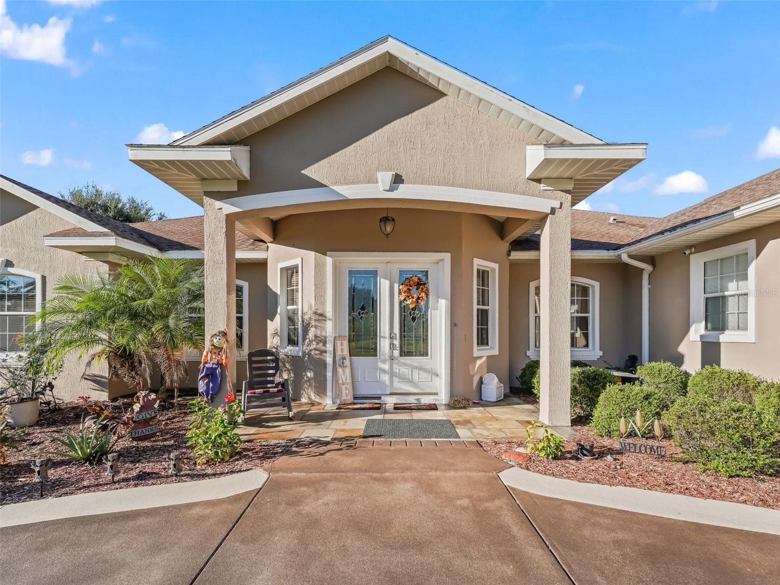 WELCOME HOME! - 9926 SE SUNSET HARBOR RD, SUMMERFIELD