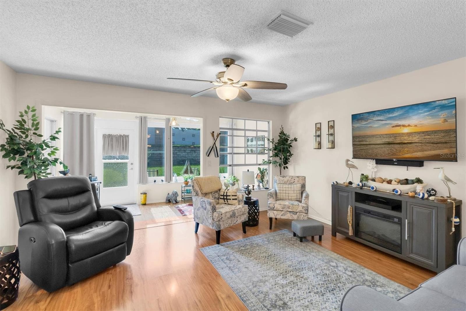 Condominium at 11436 VERSAILLES LN, PORT RICHEY, photo 9 of 46