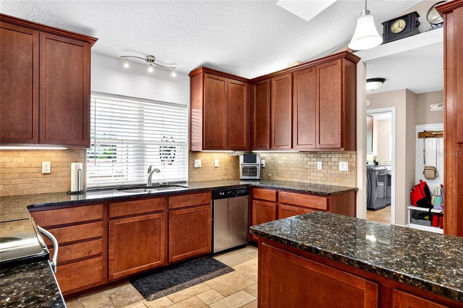 Single Family Residence at 16362 SE 81ST TER, SUMMERFIELD, photo 15 of 48