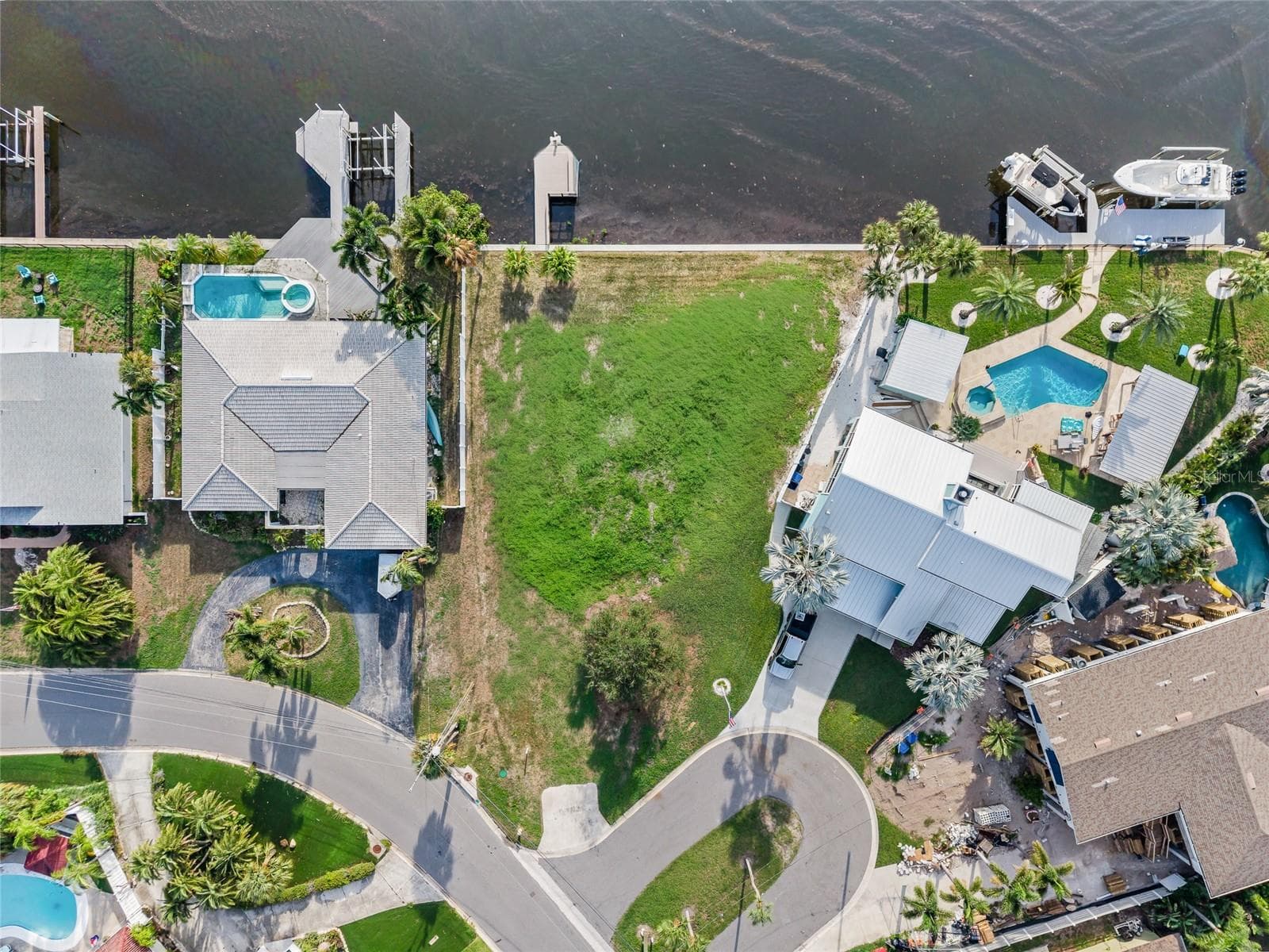 Land at 1301 SEA GULL DR S, ST PETERSBURG, photo 2 of 10