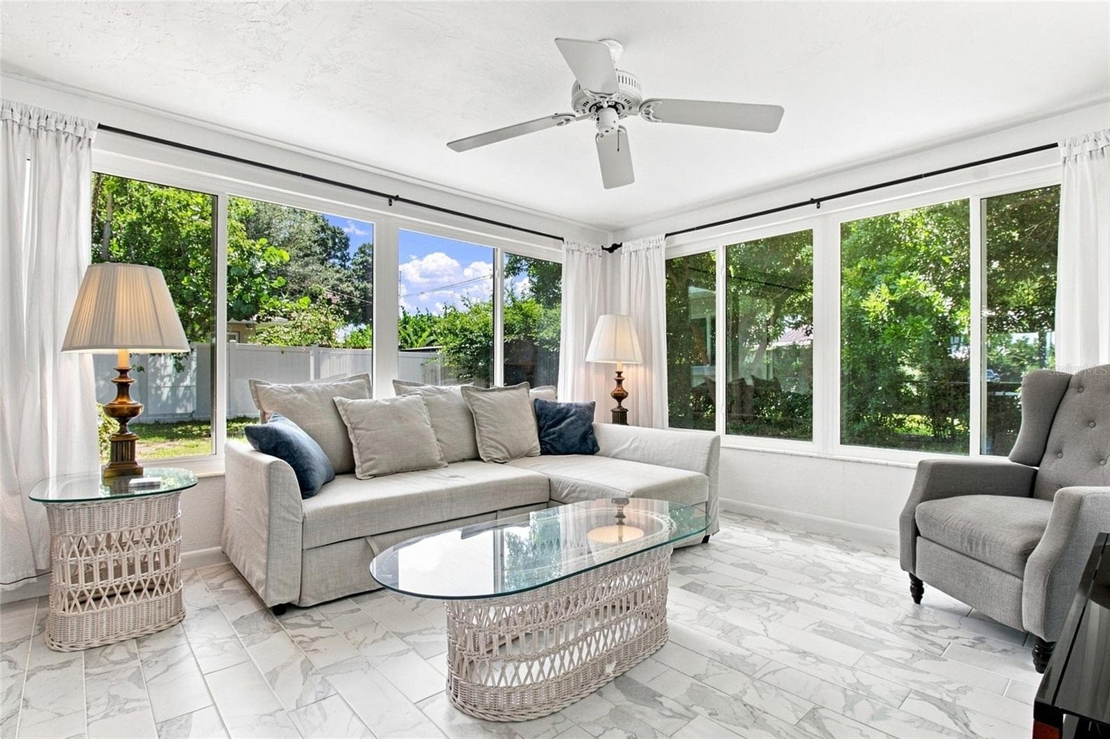 Florida Sun Room - 4100 18TH AVENUE N, ST PETERSBURG