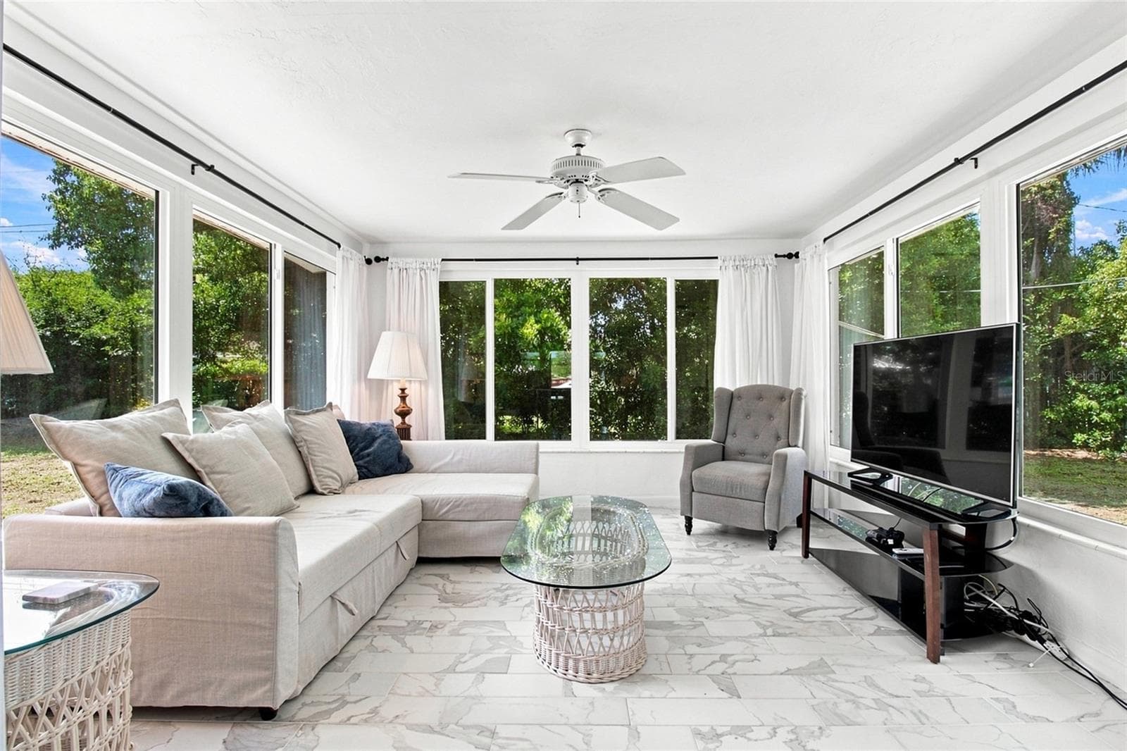 Florida Sun Room - 4100 18TH AVENUE N, ST PETERSBURG