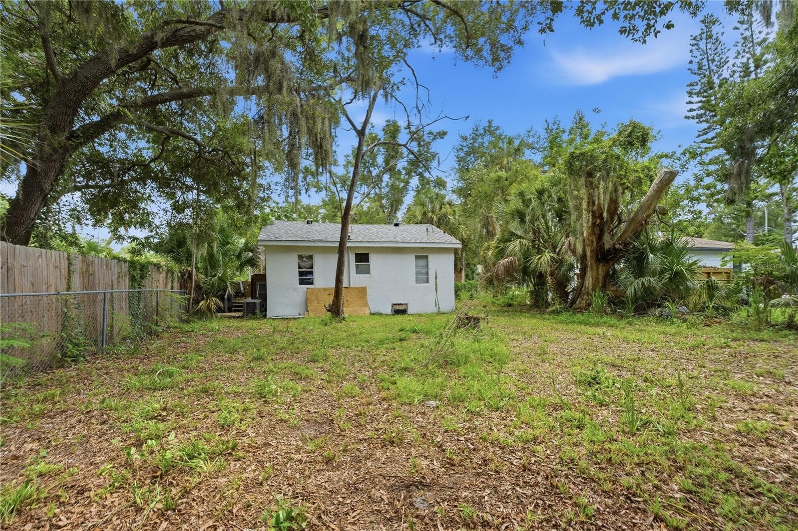Single Family Residence at 1553 29TH ST, SARASOTA, photo 20 of 25