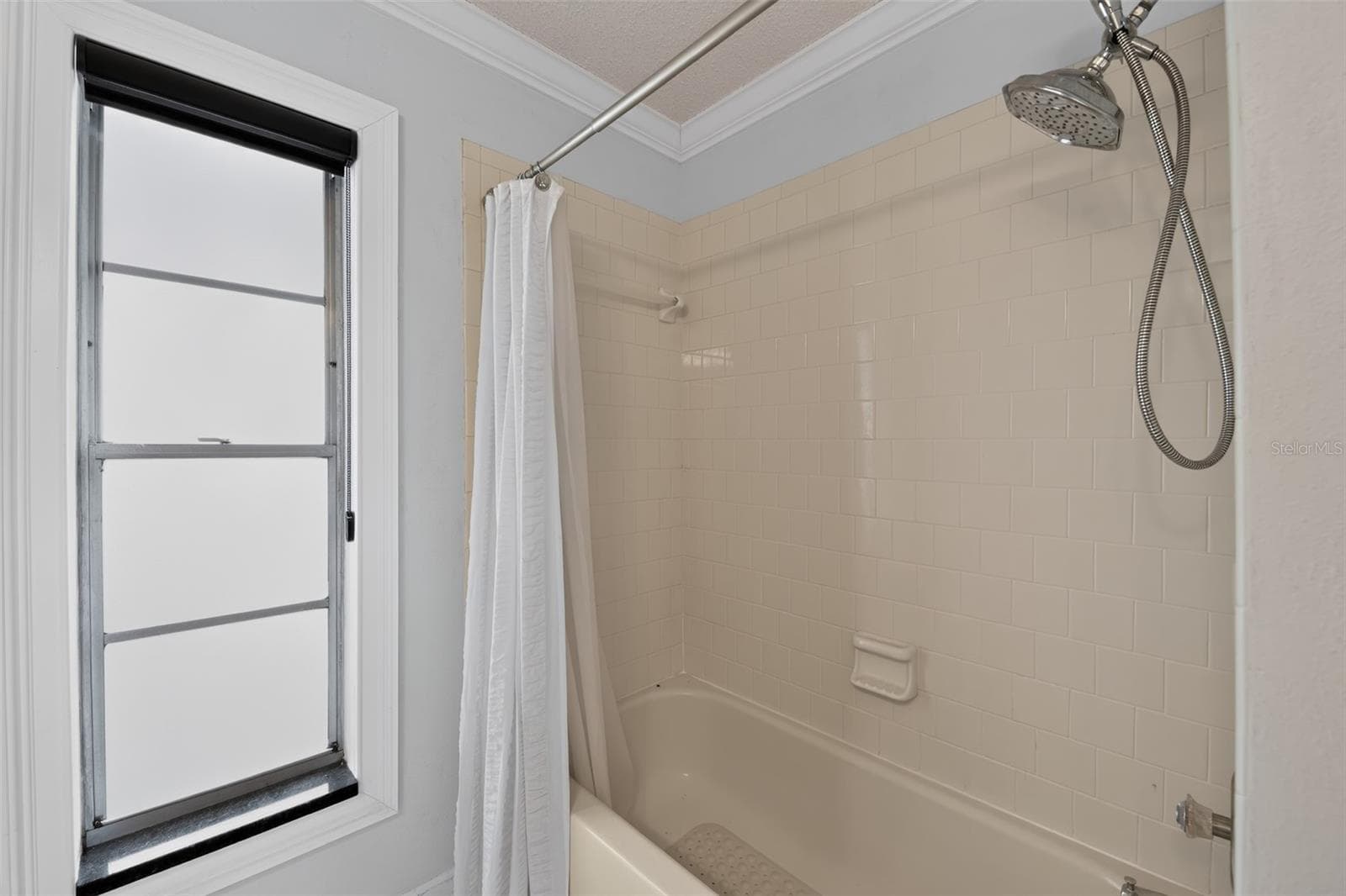 bathroom - 3205 LAUREL DALE DR, TAMPA
