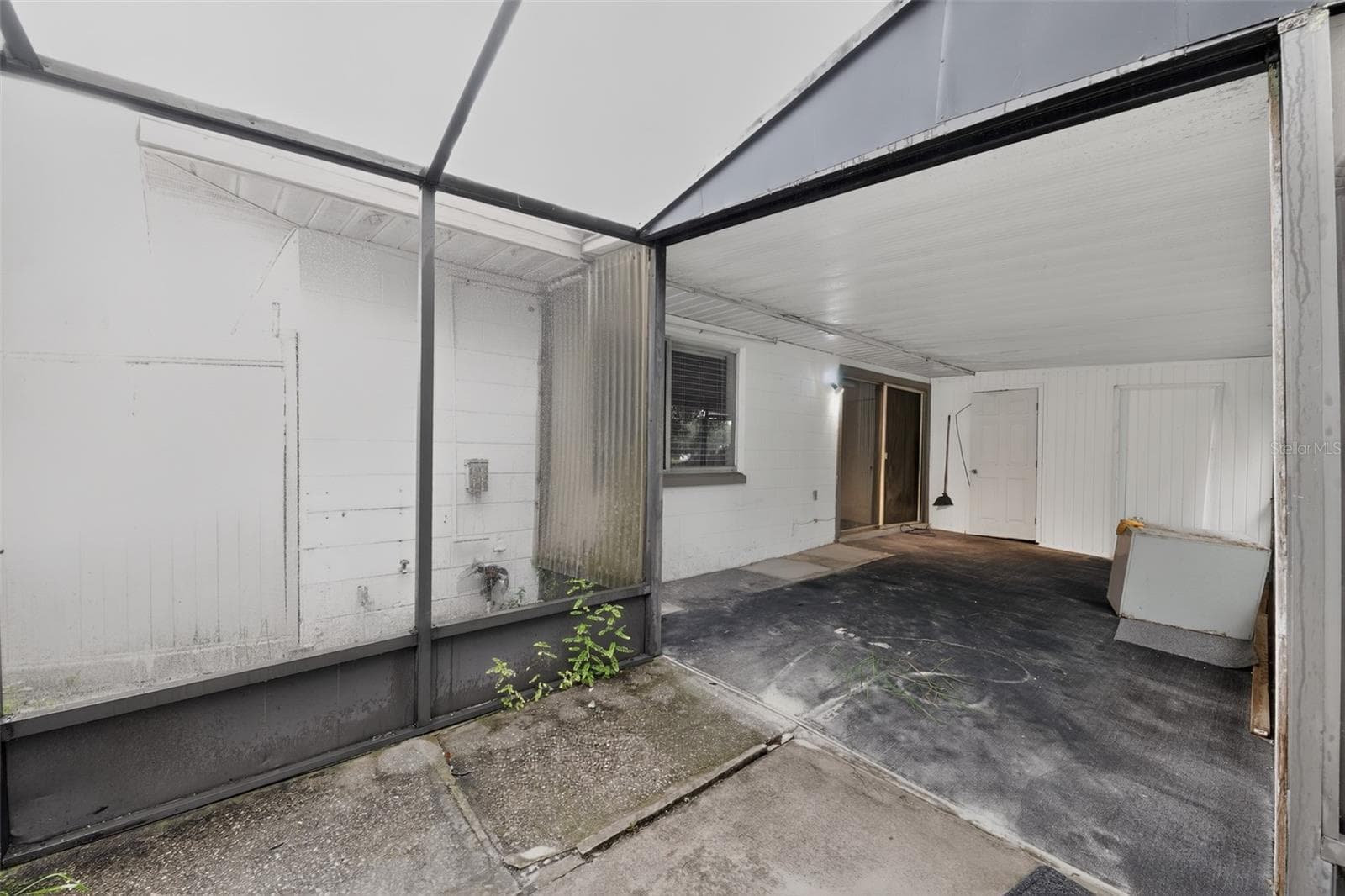 screened lanai - 3205 LAUREL DALE DR, TAMPA