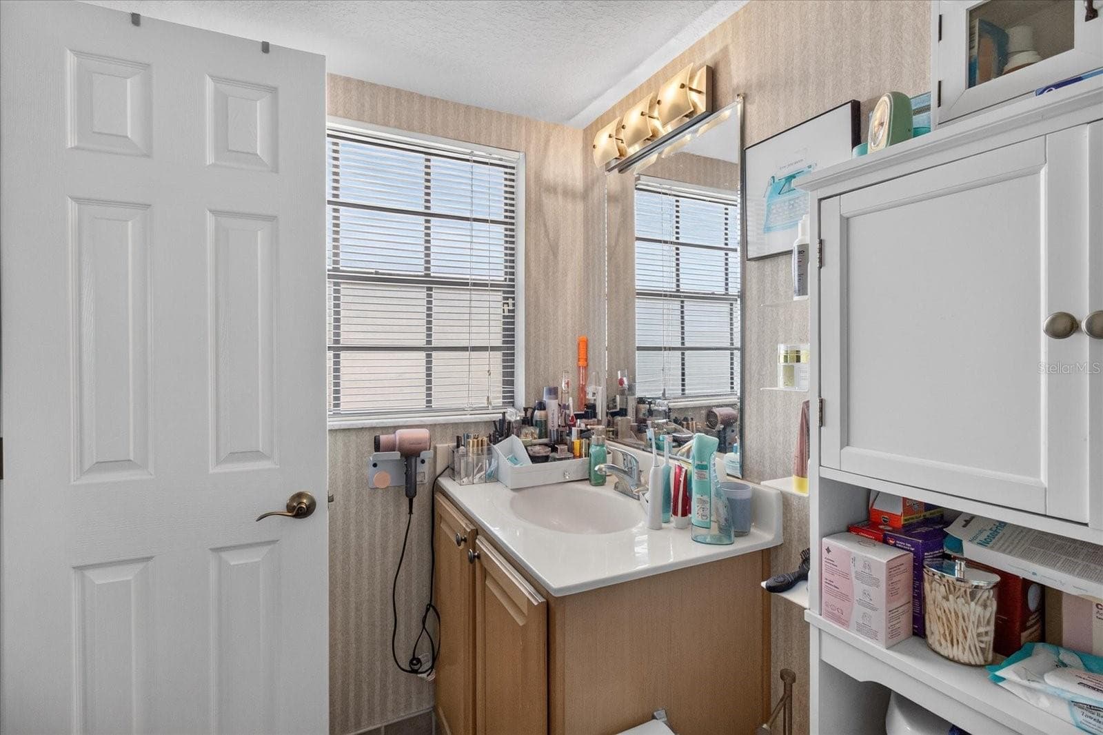 Primary Bathroom With A Tub/Shower Combo - 6100 GULFPORT BLVD S #401, GULFPORT