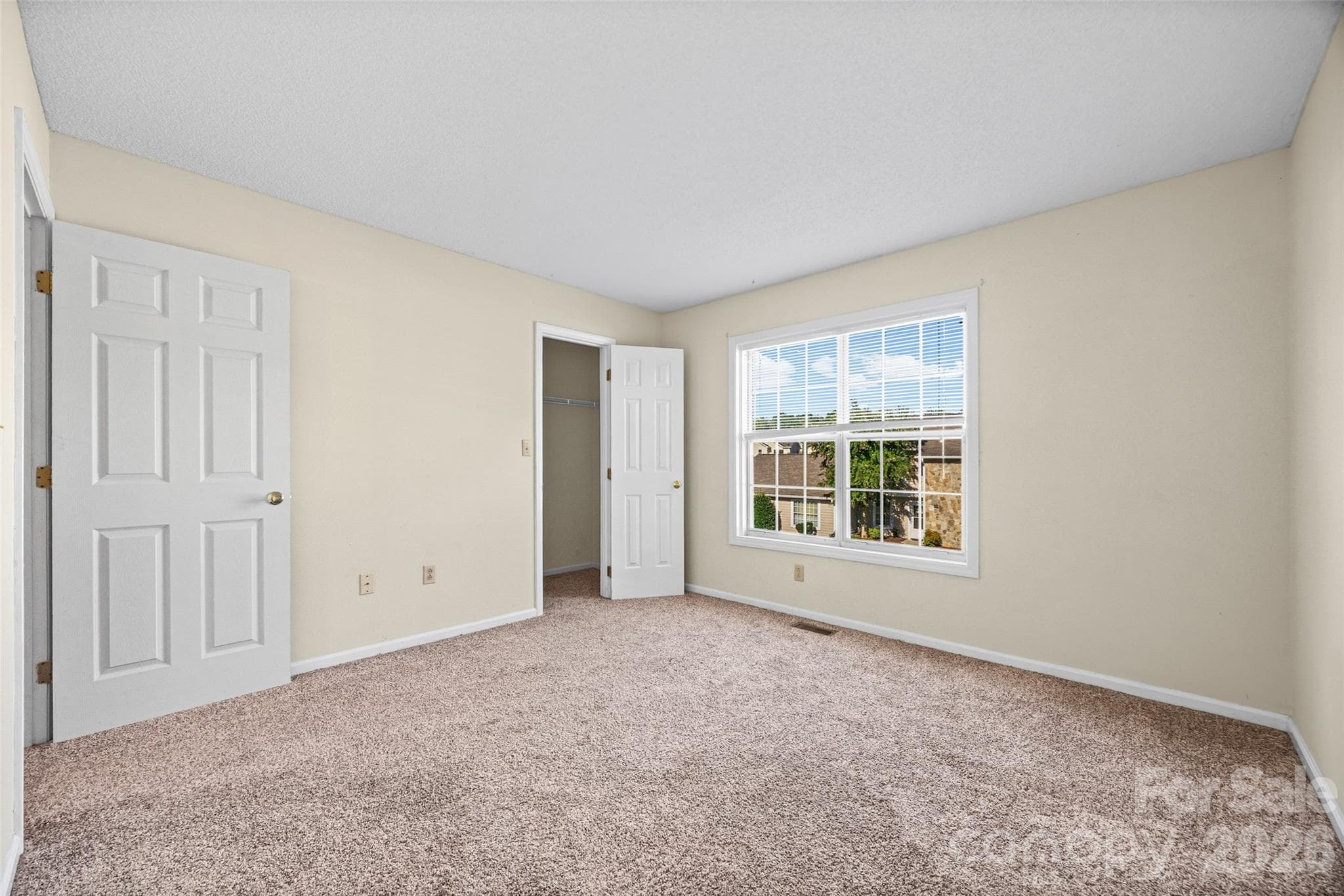 Townhouse at 304 Heritage Parkway, Fort Mill, photo 17 of 26