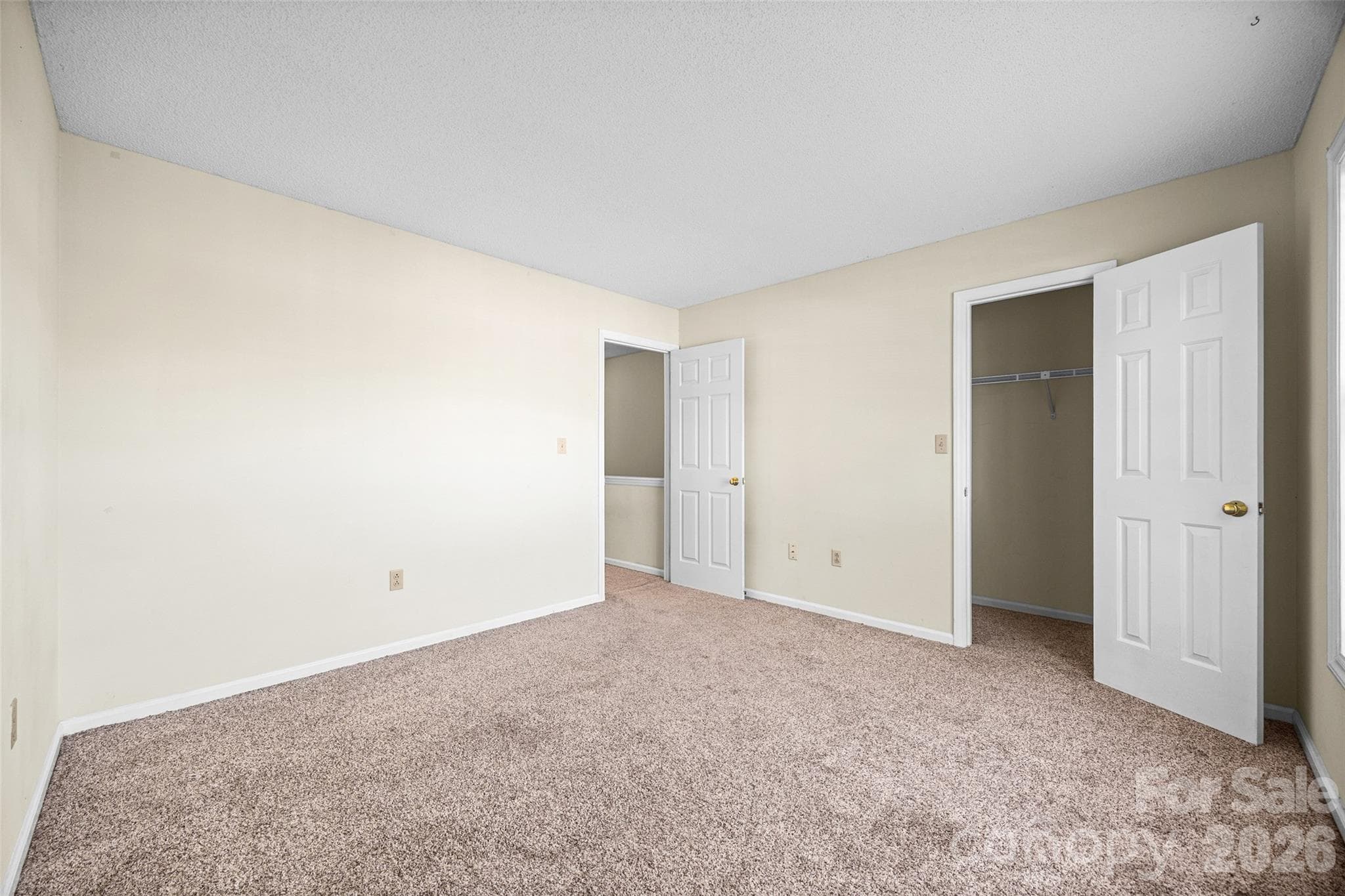 Townhouse at 304 Heritage Parkway, Fort Mill, photo 18 of 26