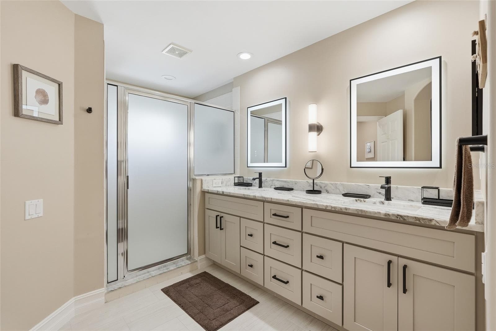 Condominium at 710 TARPON COVE DR #203, NAPLES, photo 27 of 41