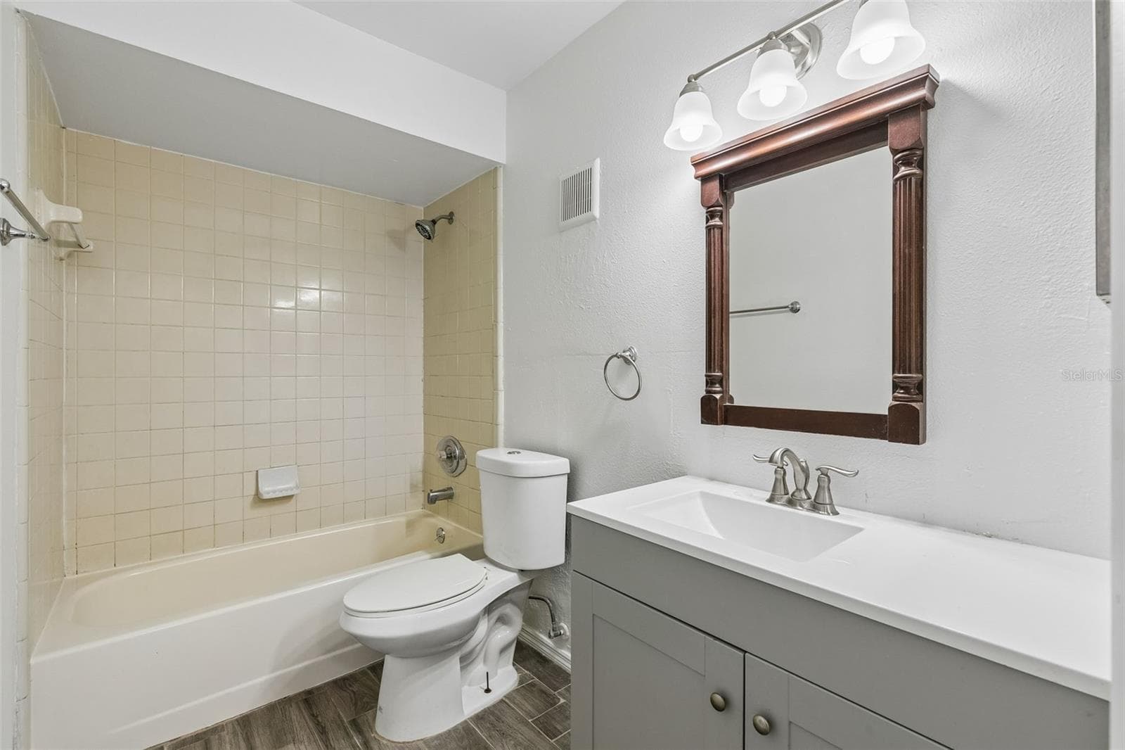 Townhouse at 2835 HUNT CLUB LN, ORLANDO, photo 18 of 20