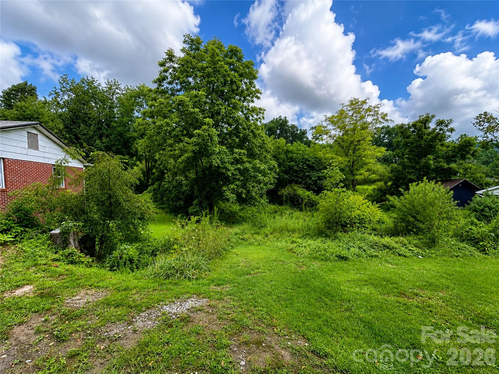 Single Family Residence at 440 Old US 19e Highway, Spruce Pine, photo 20 of 20
