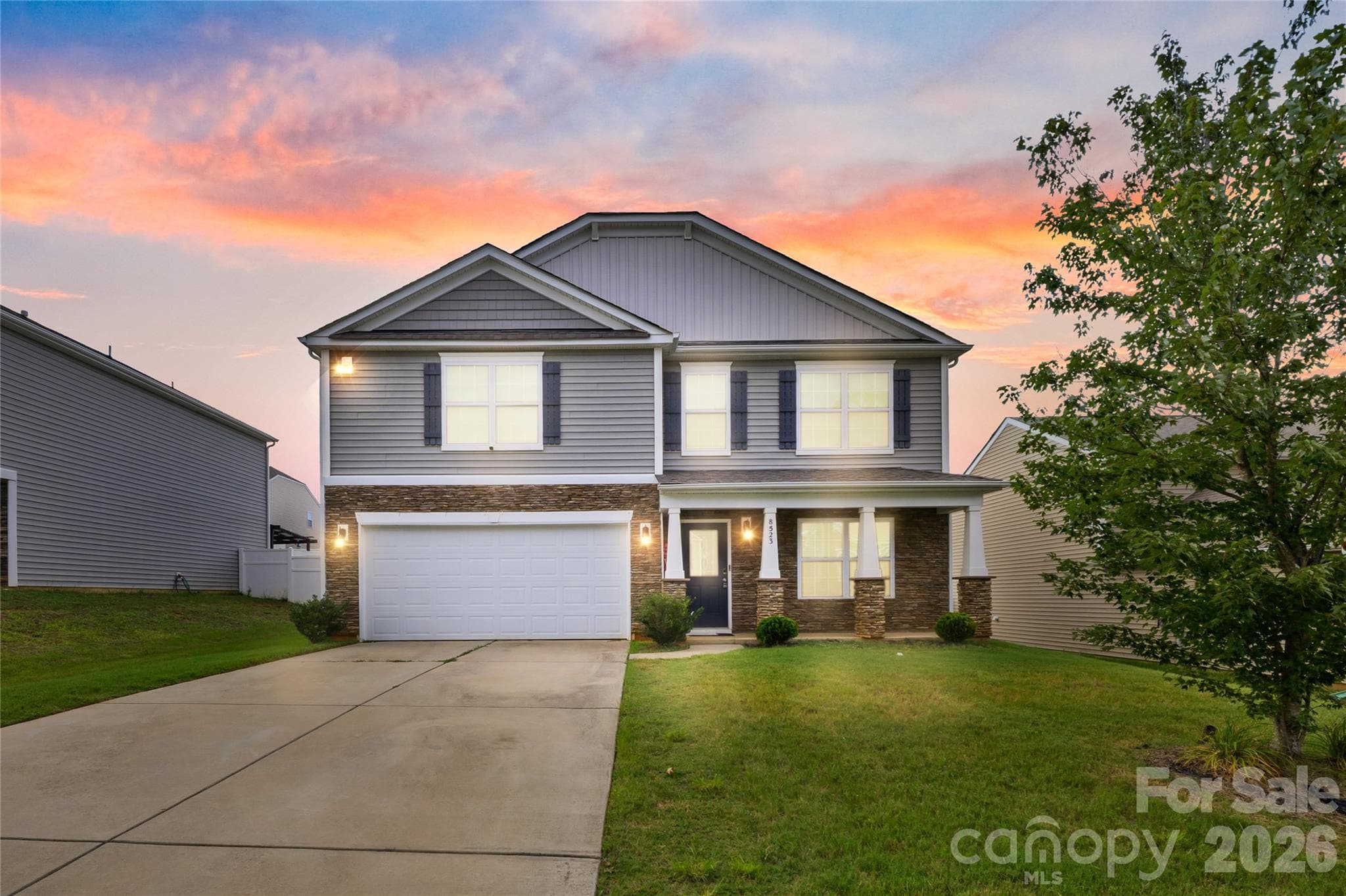 Single Family Residence at 8523 Mansell Court, Charlotte, photo 3 of 37