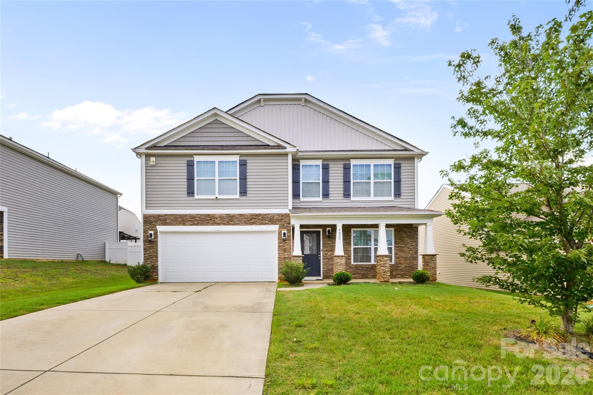 Single Family Residence at 8523 Mansell Court, Charlotte, photo 4 of 37
