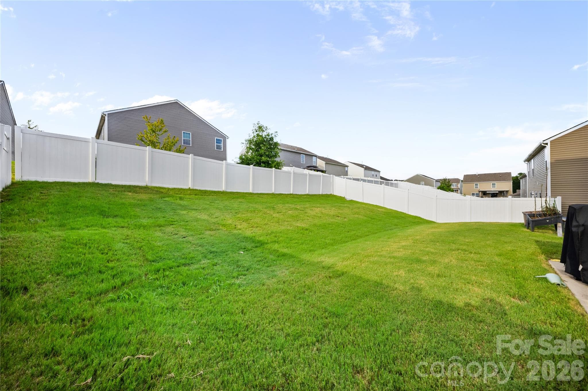 Single Family Residence at 8523 Mansell Court, Charlotte, photo 7 of 37