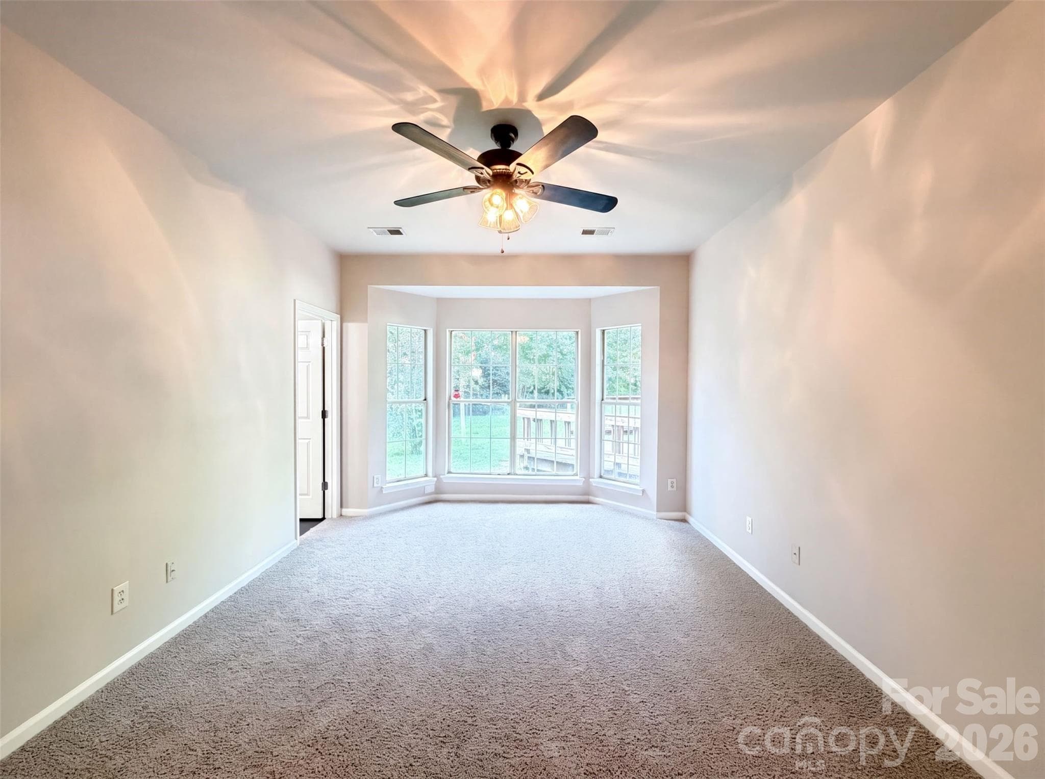 Single Family Residence at 8536 Albury Walk Lane, Charlotte, photo 7 of 16