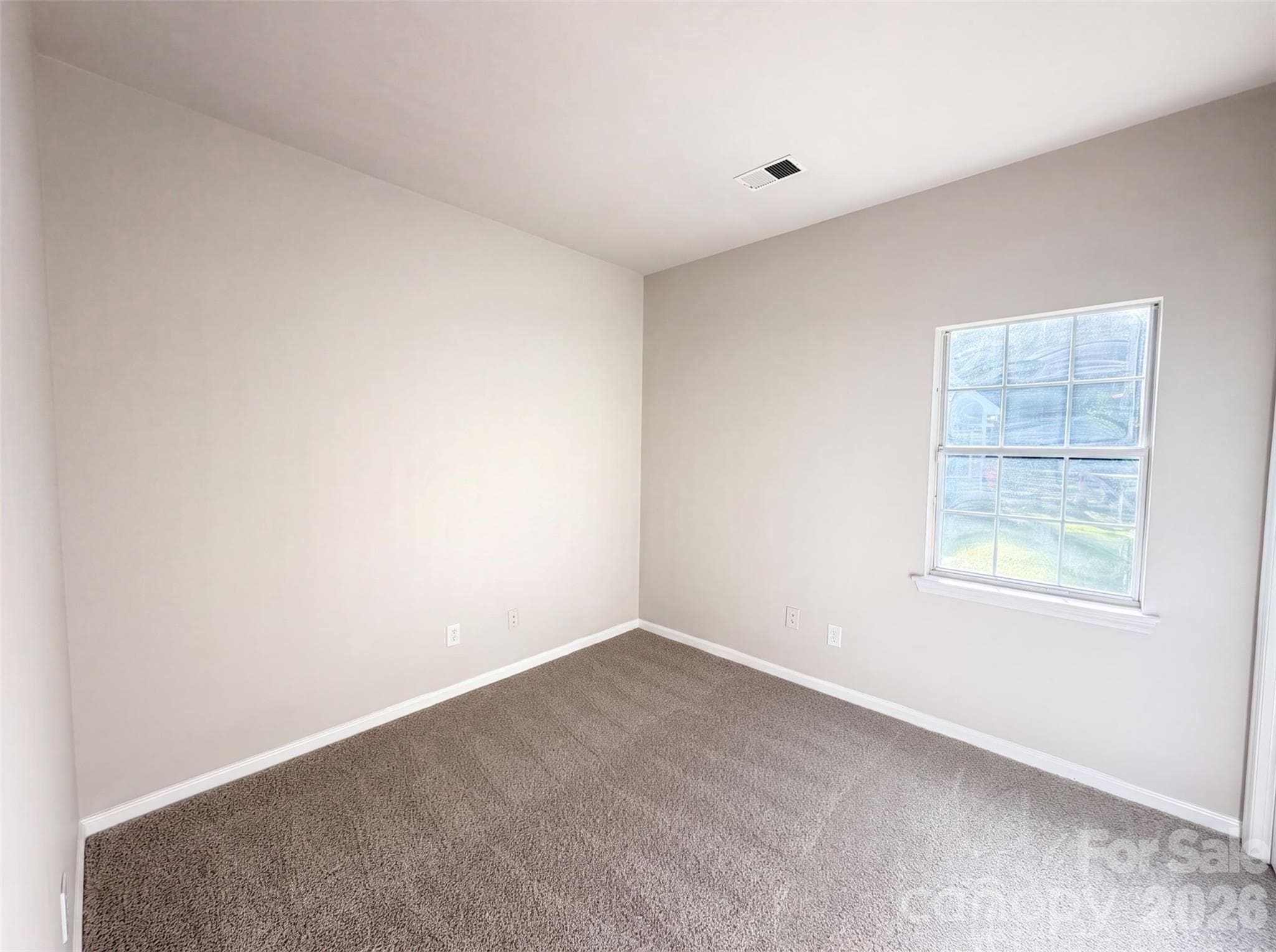 Single Family Residence at 8536 Albury Walk Lane, Charlotte, photo 11 of 16