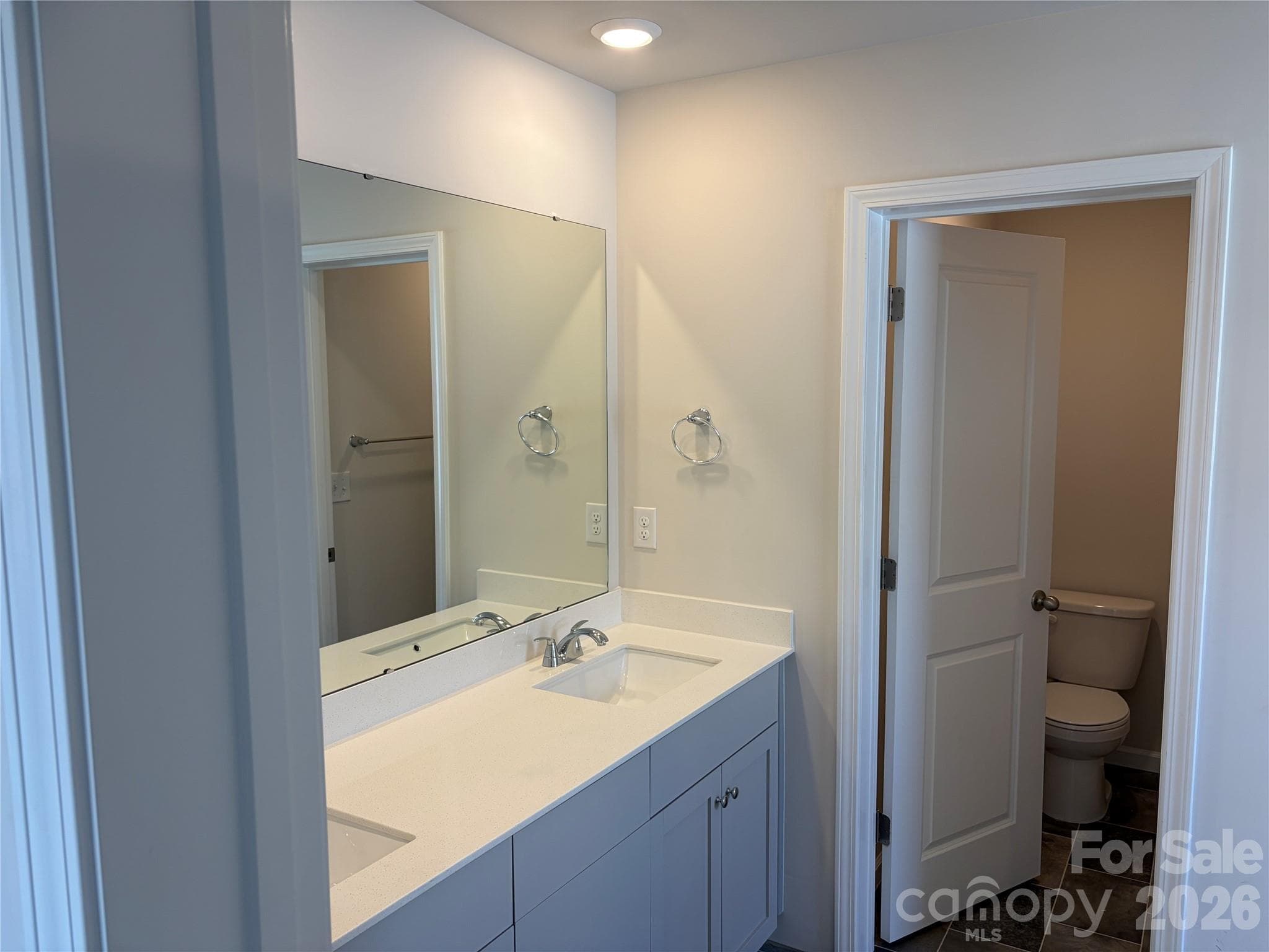 Single Family Residence at 1328 Chiefs Lane, Richburg, photo 8 of 10