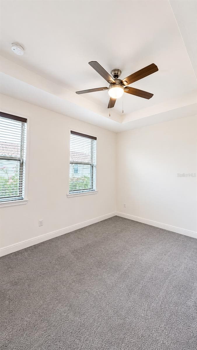 Master bedroom with ensuite = 1st floor - 14051 HELSBY ST, ORLANDO