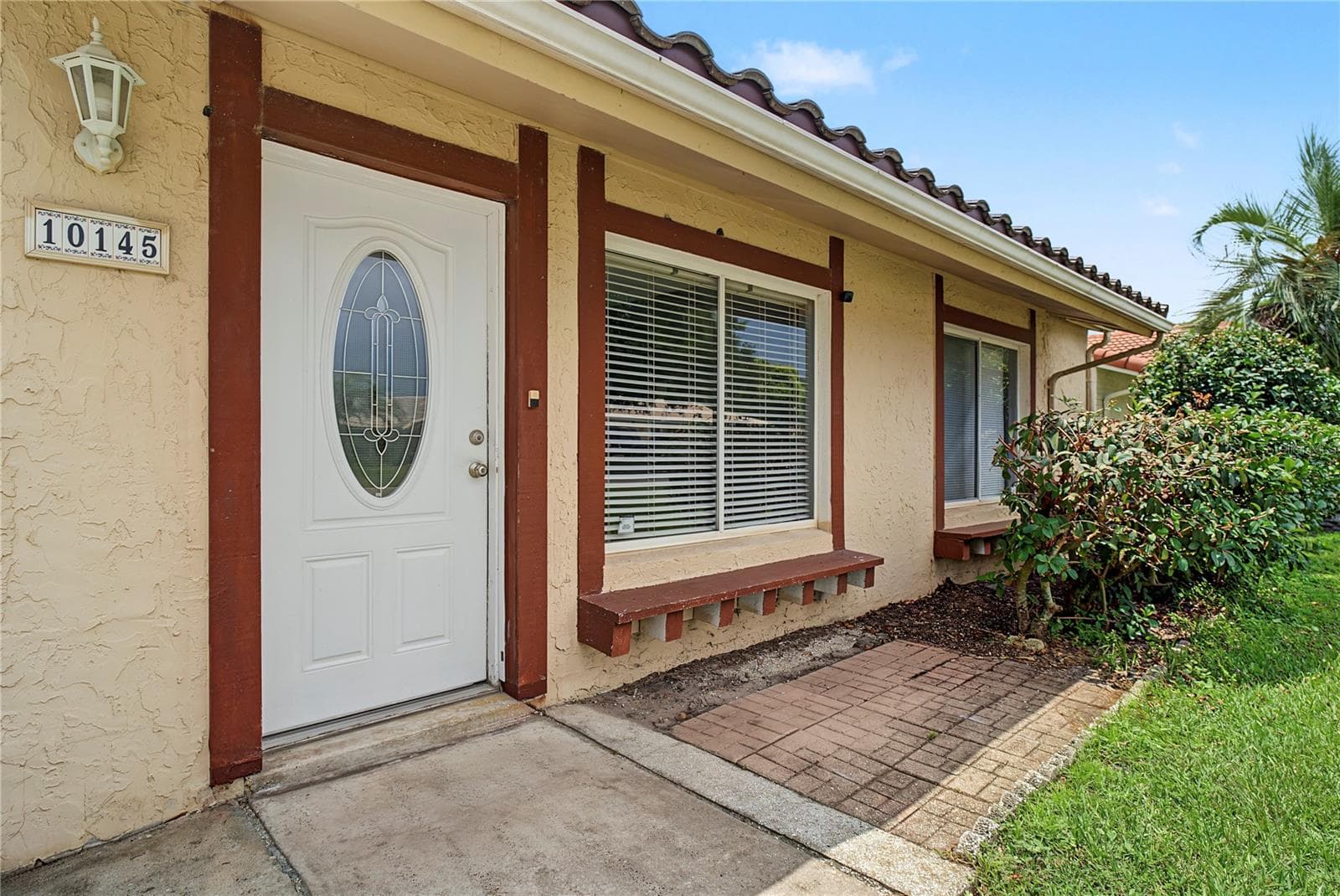 Single Family Residence at 10145 BLUFF CT, ORLANDO, photo 6 of 46