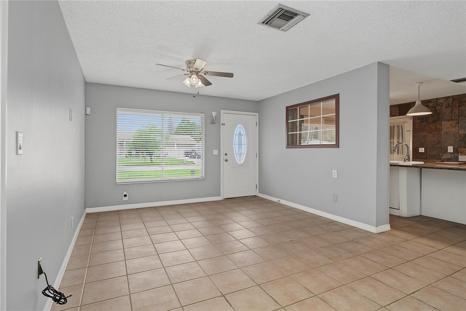 Single Family Residence at 10145 BLUFF CT, ORLANDO, photo 9 of 46