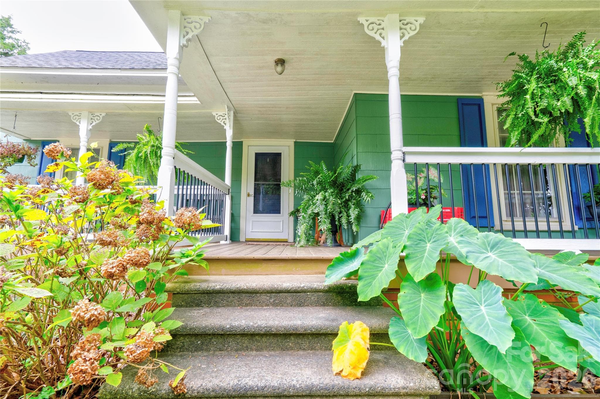 Front Covered Porch - 411 Pleasant Ridge Church Road, Shelby