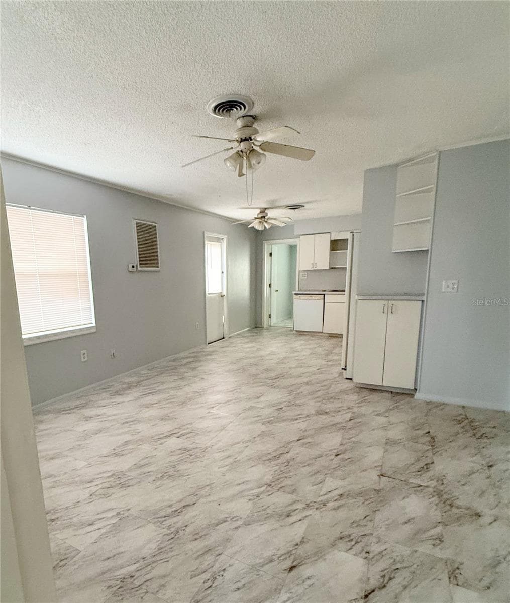 Duplex at 4805 21ST ST W, BRADENTON, photo 13 of 16