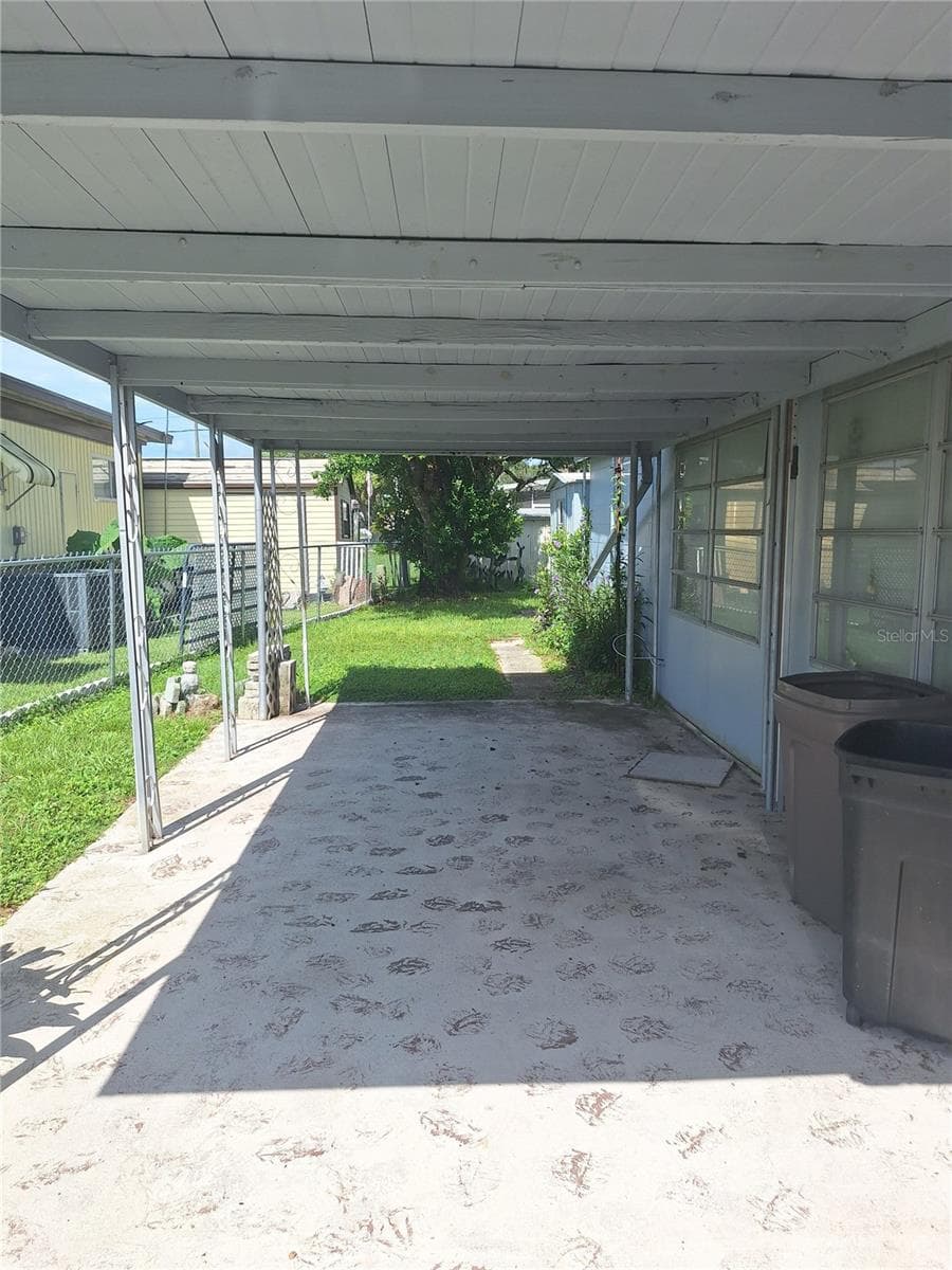Mobile Home at 6349 NEW YORK ST, ZEPHYRHILLS, photo 3 of 7